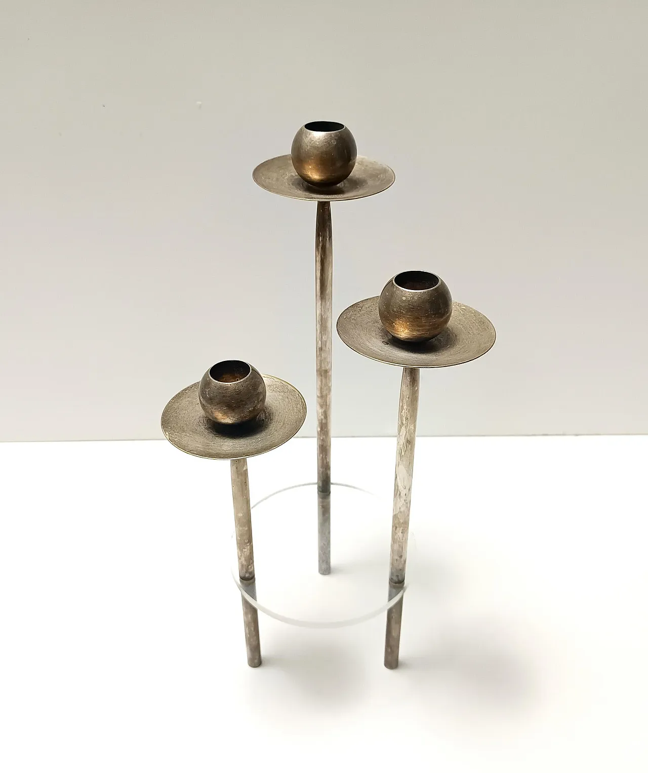 Postmodern Silver-Plated Brass and Plexiglass Candelabrum by Mesa, Italy 1970s 4