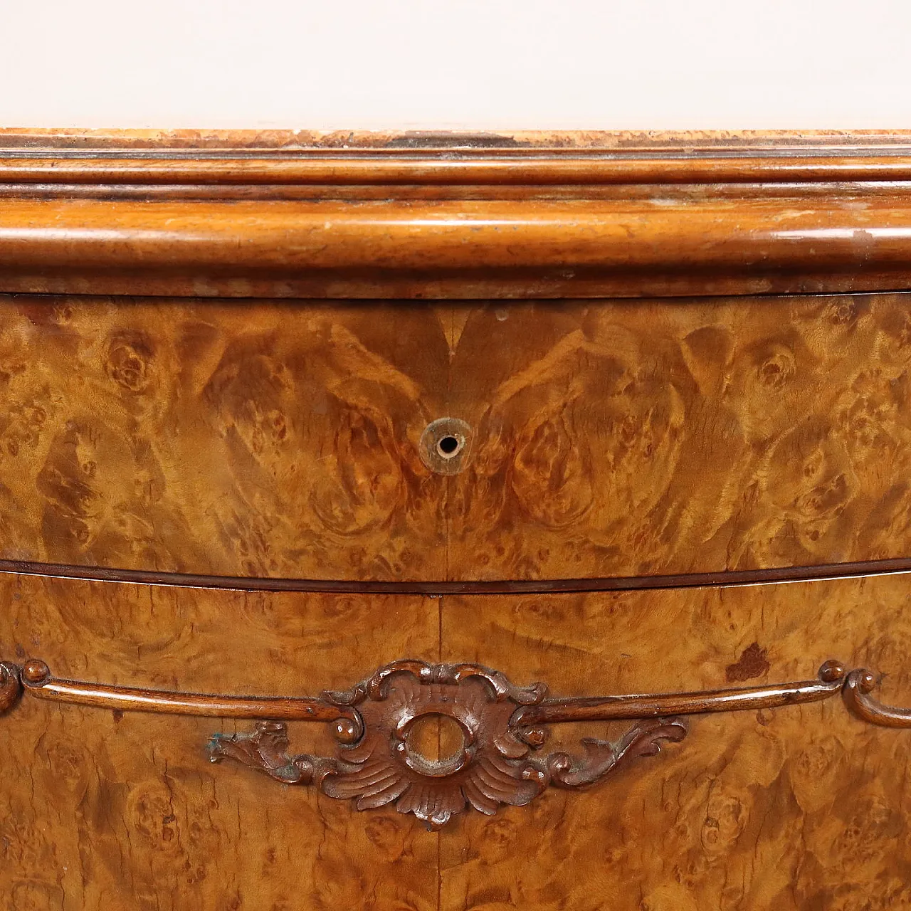 Pair of bedside tables veneered in briar with door and drawer 7