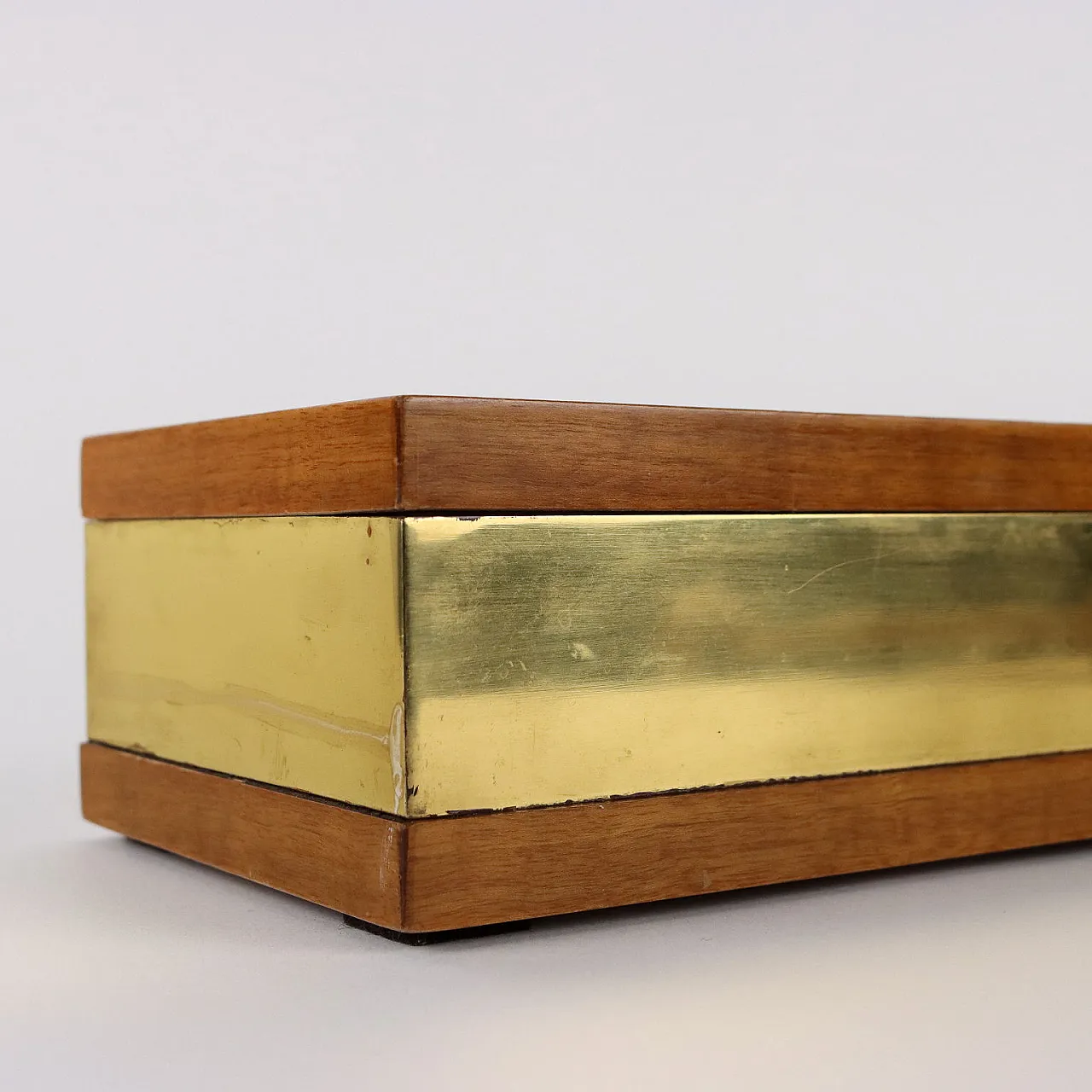 Period briar and brass casket, late 20th century 6