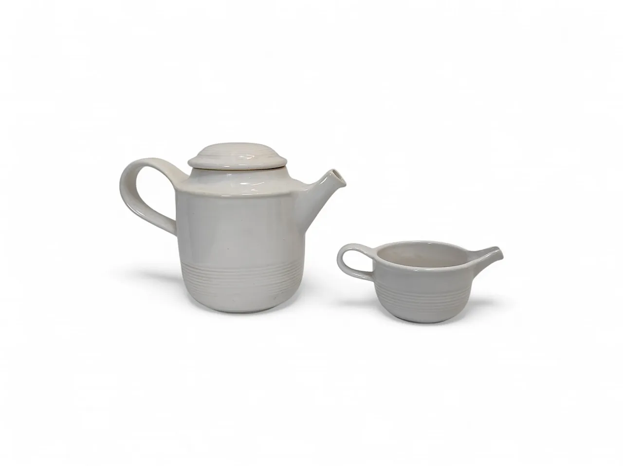 White ceramic teapot and milk jug by F. Bucci, 1970s 1