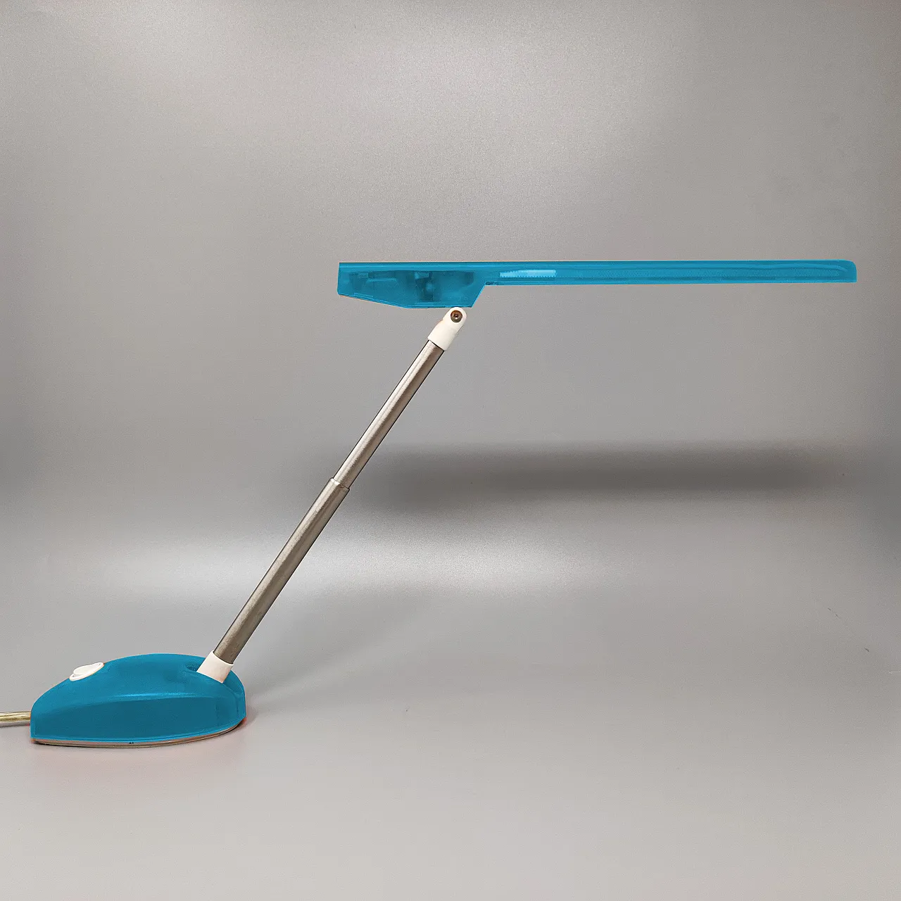 Blue table lamp "Microlight" by Ernesto Gismondi for Artemide, 1990s 5