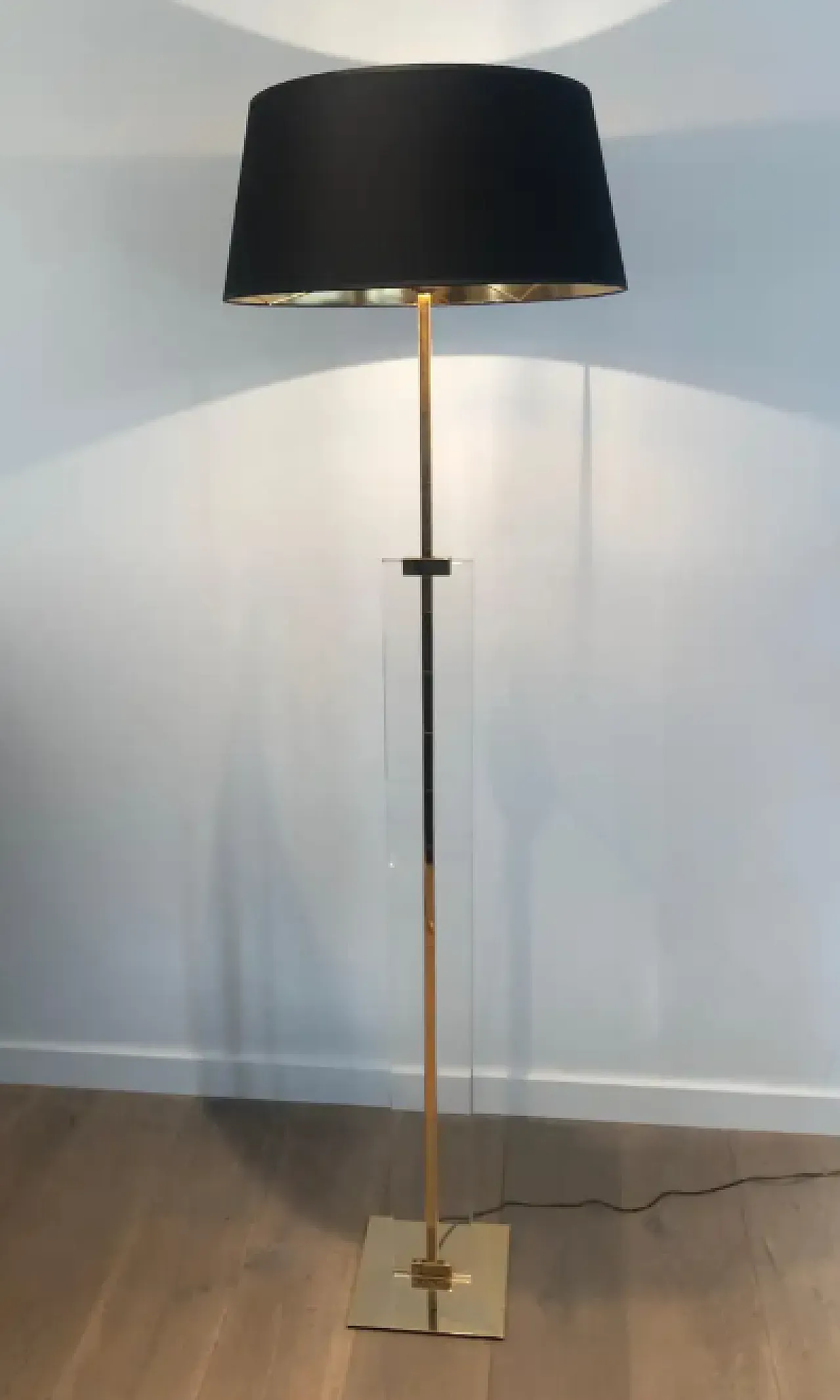 Glass and brass floor lamp, 1970s 2