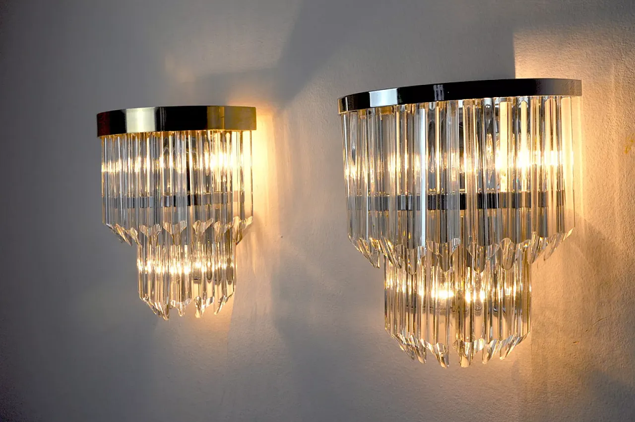 Pair of glass and metal wall sconces by Venini, 1970s 3