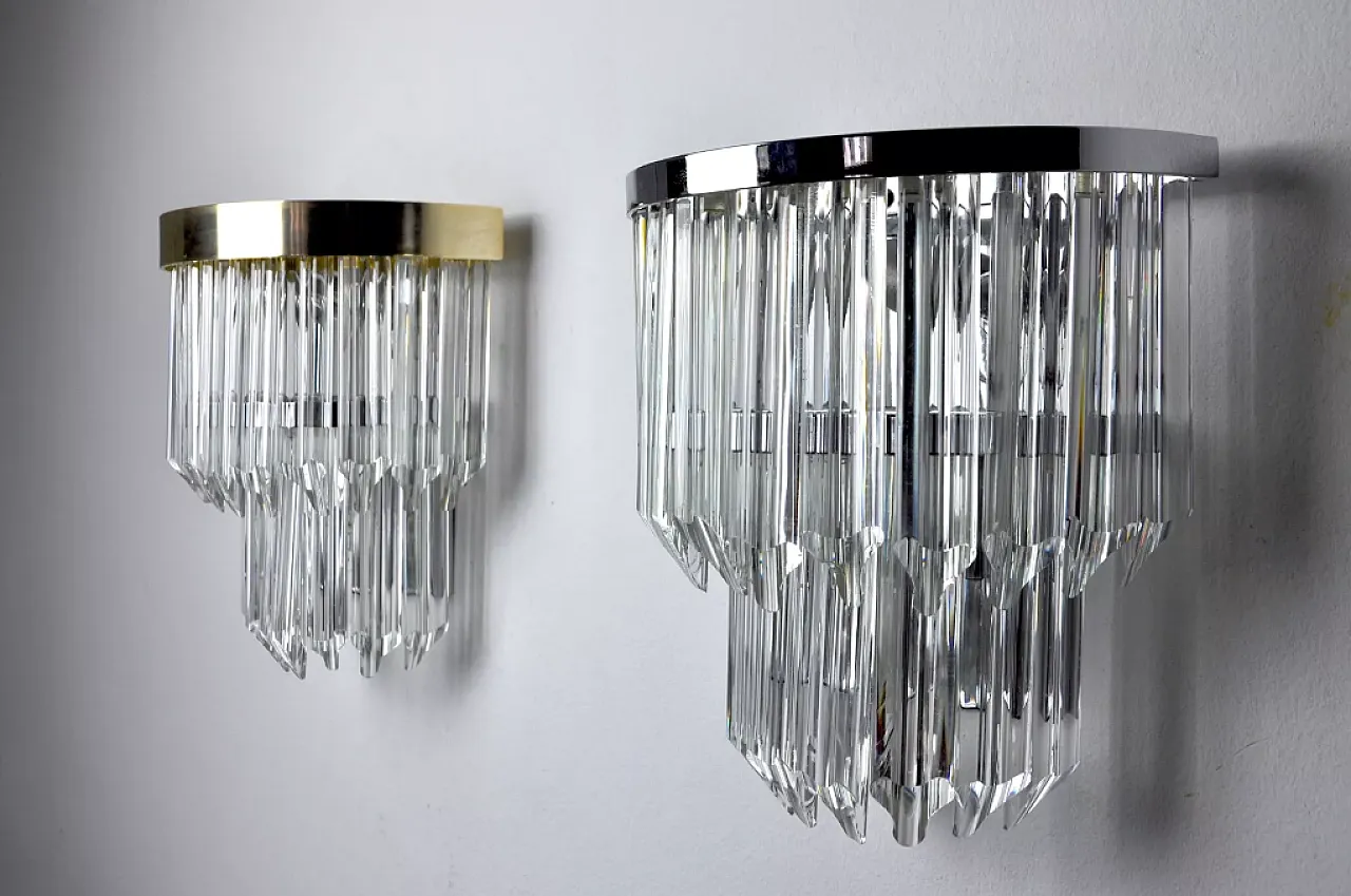 Pair of glass and metal wall sconces by Venini, 1970s 6