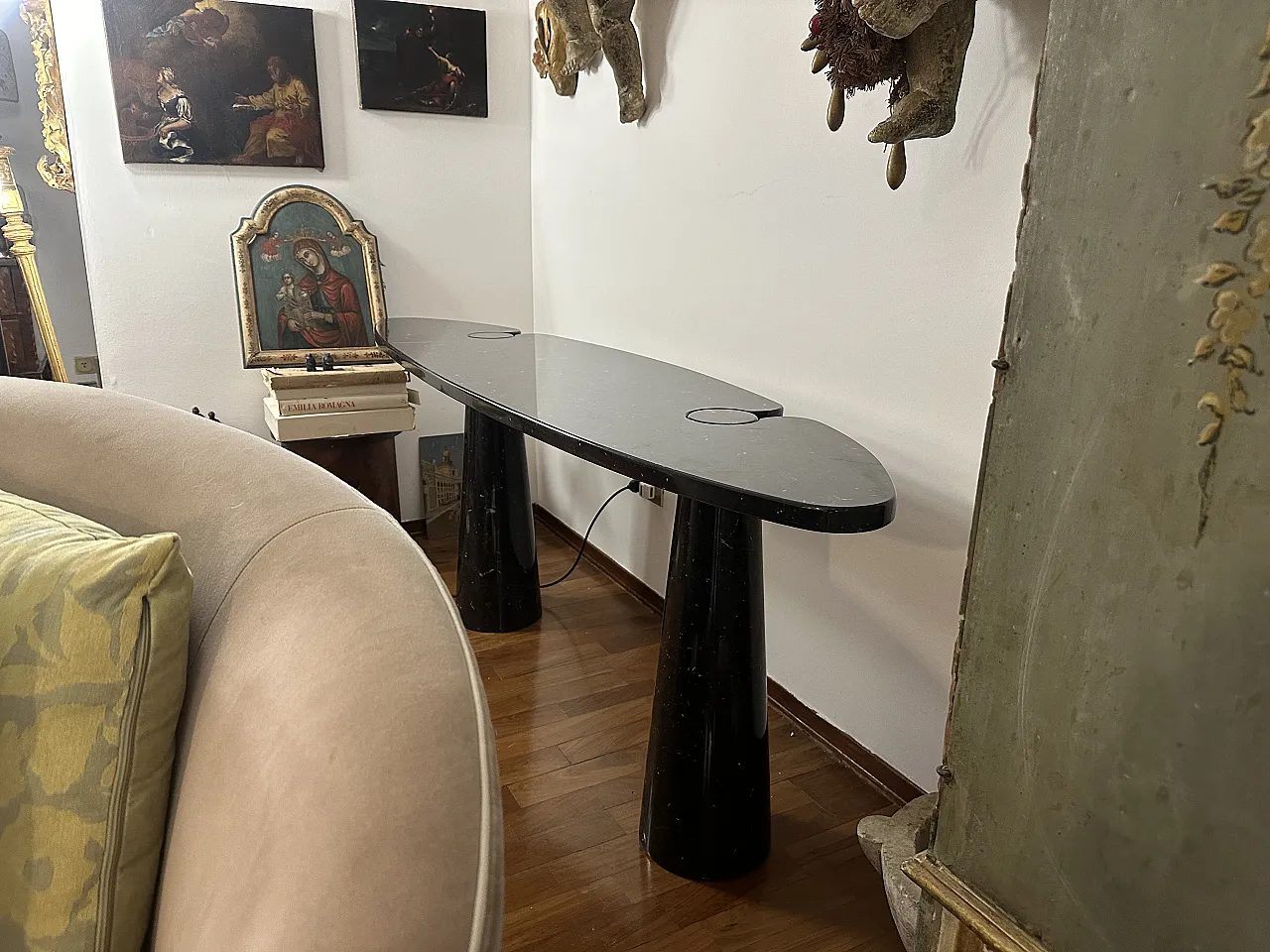 Marquina marble table by Angelo Mangiarotti, late 20th century 12