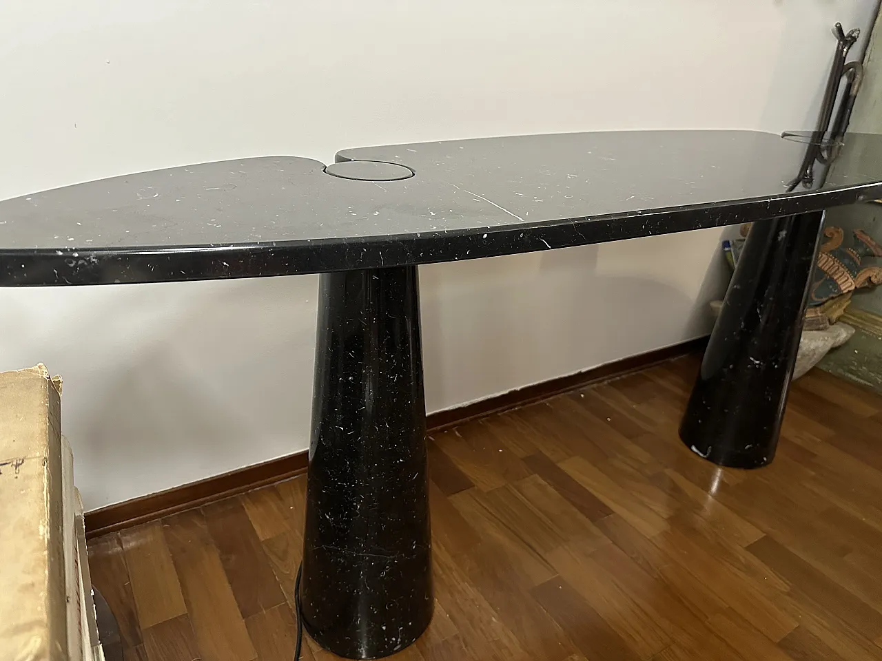 Marquina marble table by Angelo Mangiarotti, late 20th century 14