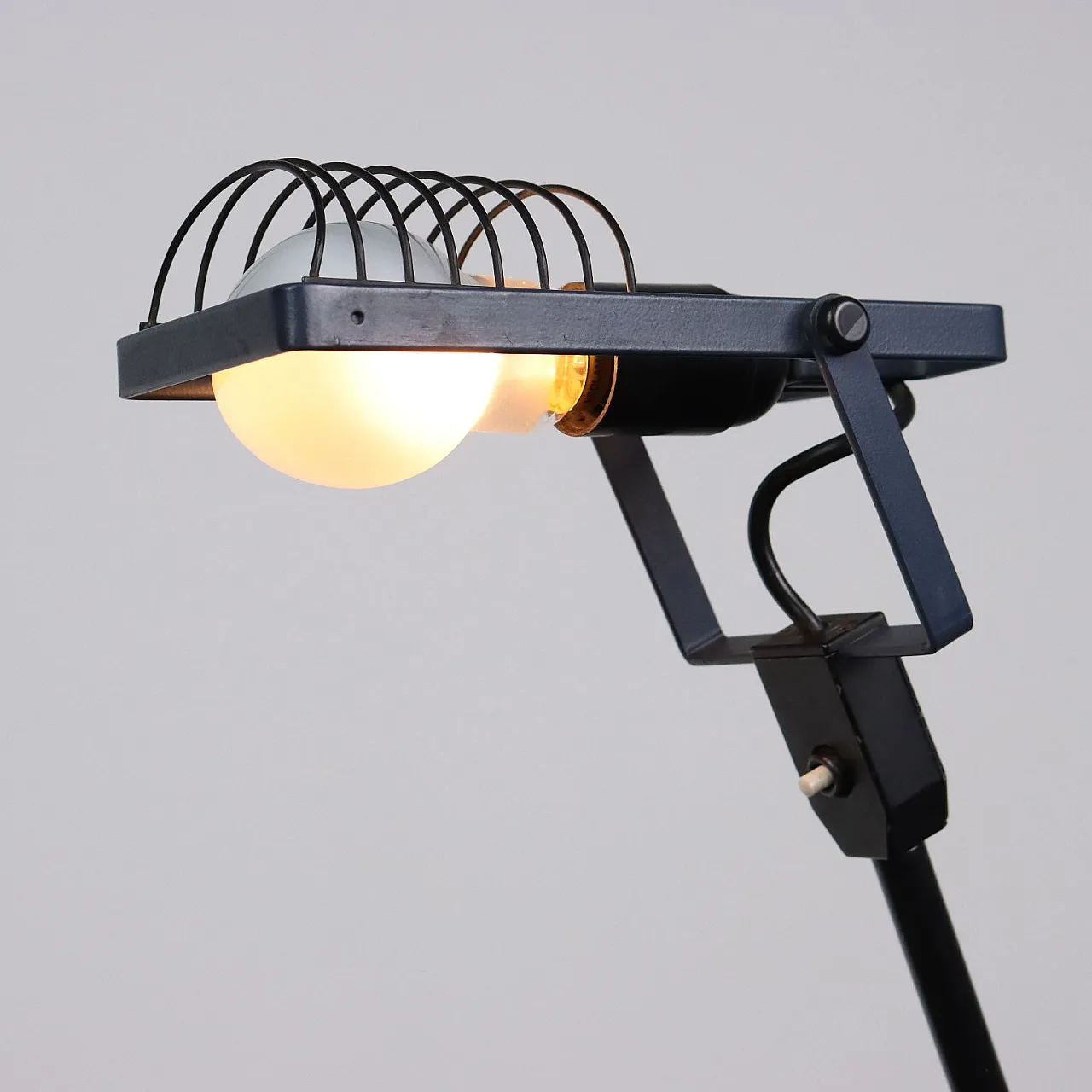 Sintesi Morsetto lamp by Ernesto Gismondi for Artemide, 1970s 3