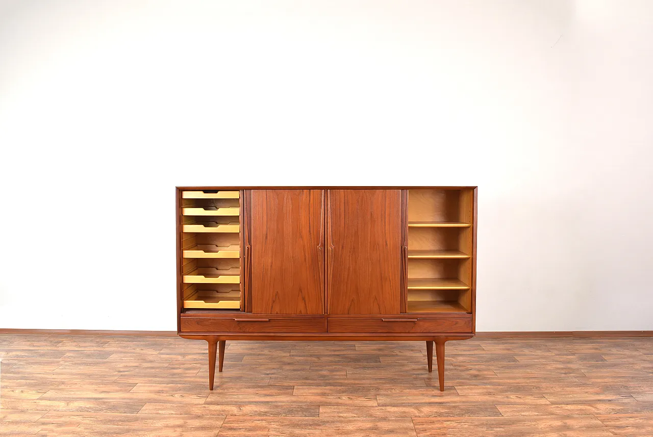 Credenza nr. 13 in teak di Gunni Omann per Omann Jun, anni '60 3