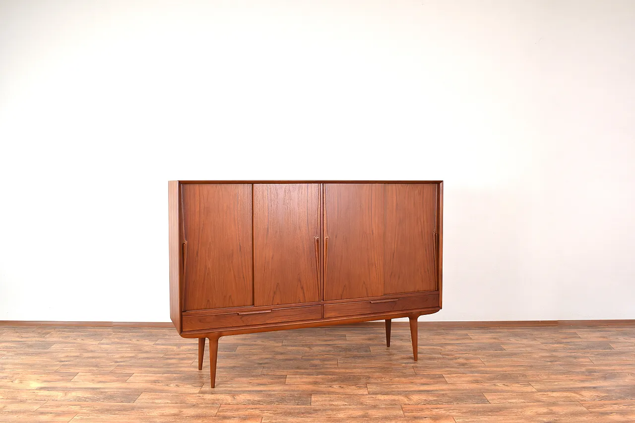 Credenza nr. 13 in teak di Gunni Omann per Omann Jun, anni '60 4