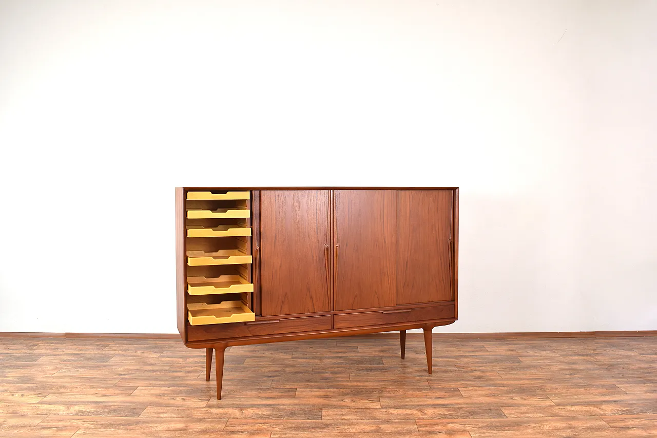 Credenza nr. 13 in teak di Gunni Omann per Omann Jun, anni '60 7