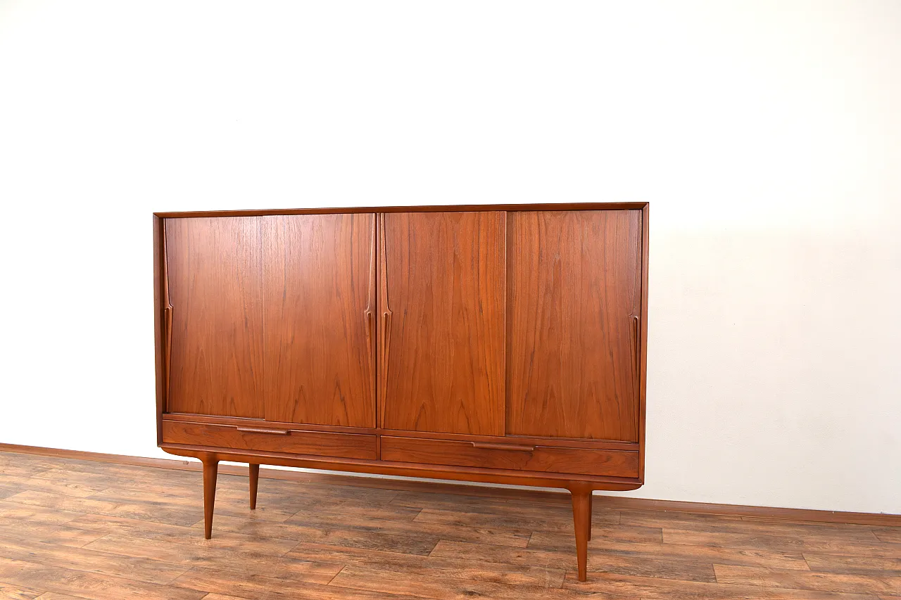 Credenza nr. 13 in teak di Gunni Omann per Omann Jun, anni '60 11