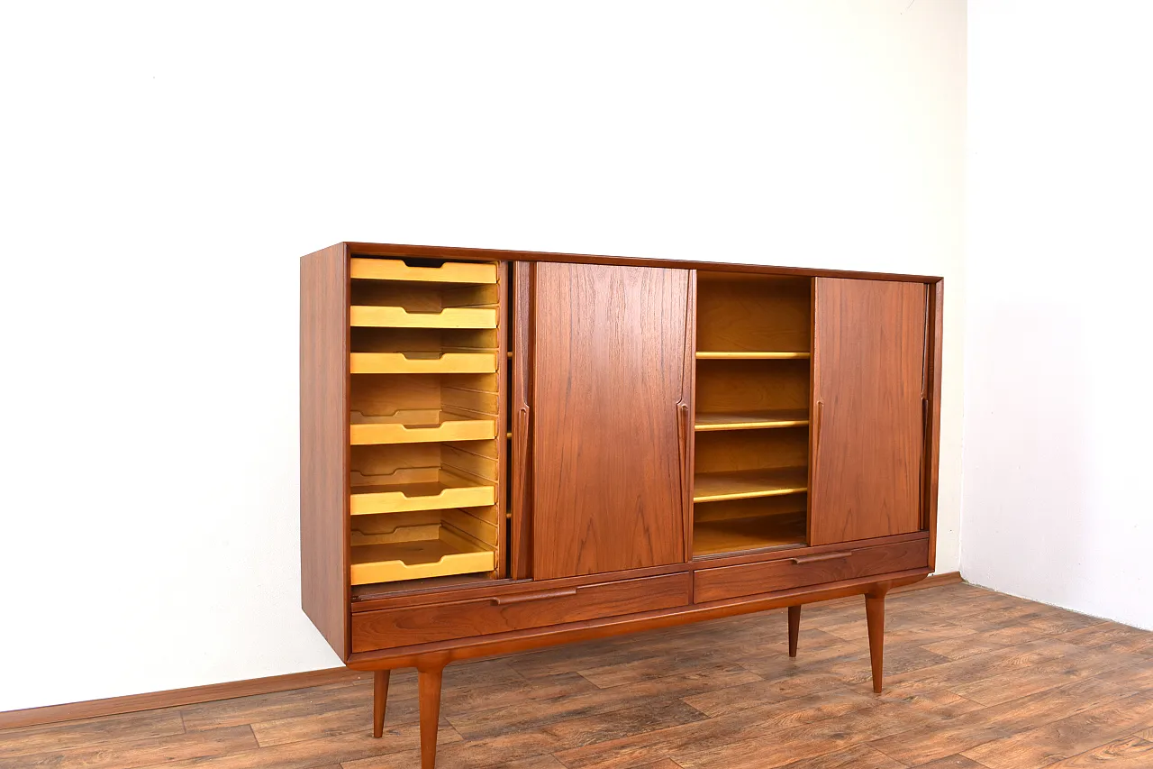 Credenza nr. 13 in teak di Gunni Omann per Omann Jun, anni '60 12