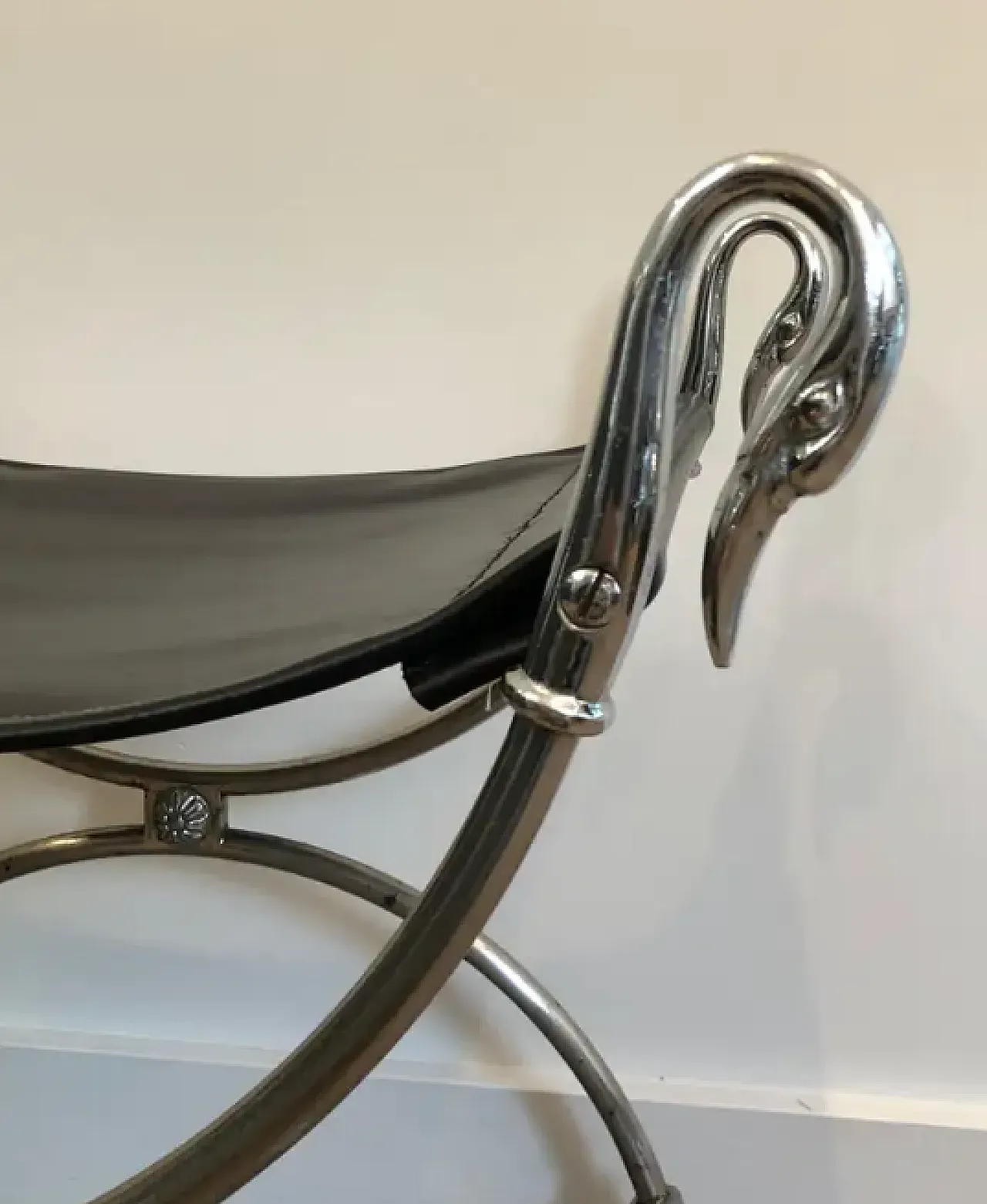 Curule stool in silver-plated steel and faux leather, 1940s 11