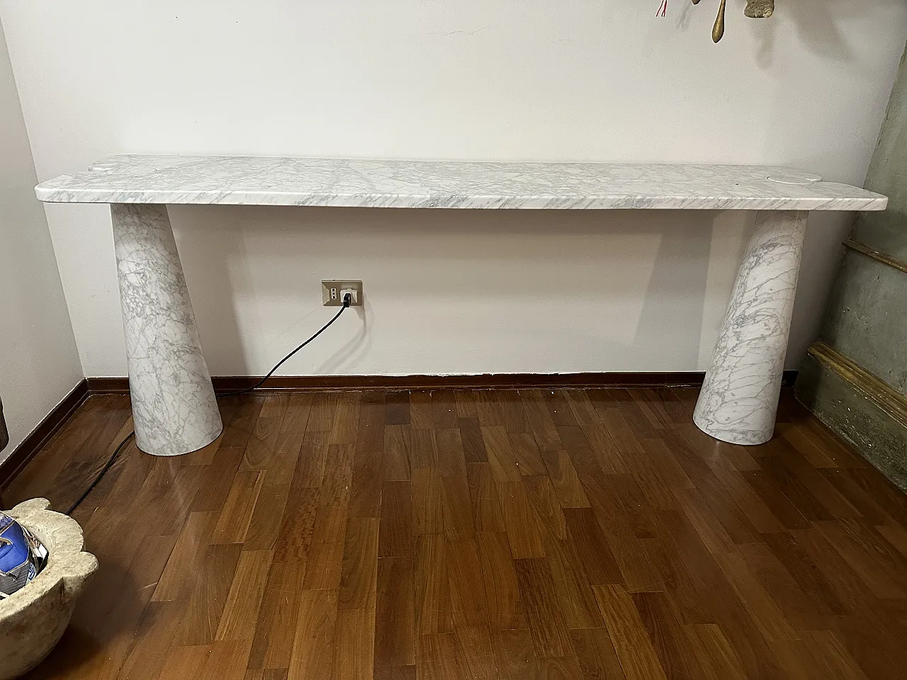 Eros console by Angelo Mangiarotti for Skipper in Carrara marble 1970s 1