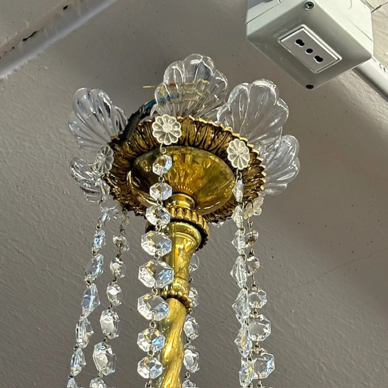 Gilded bronze and crystal chandelier, early 20th century 6