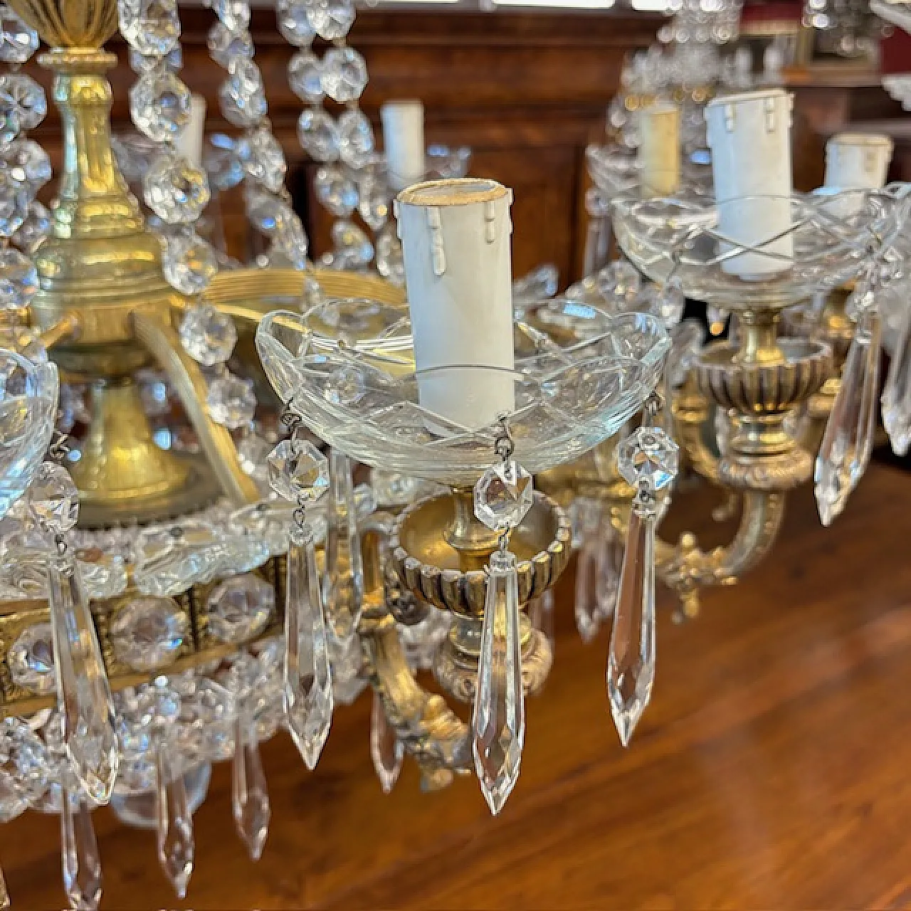 Gilded bronze and crystal chandelier, early 20th century 12