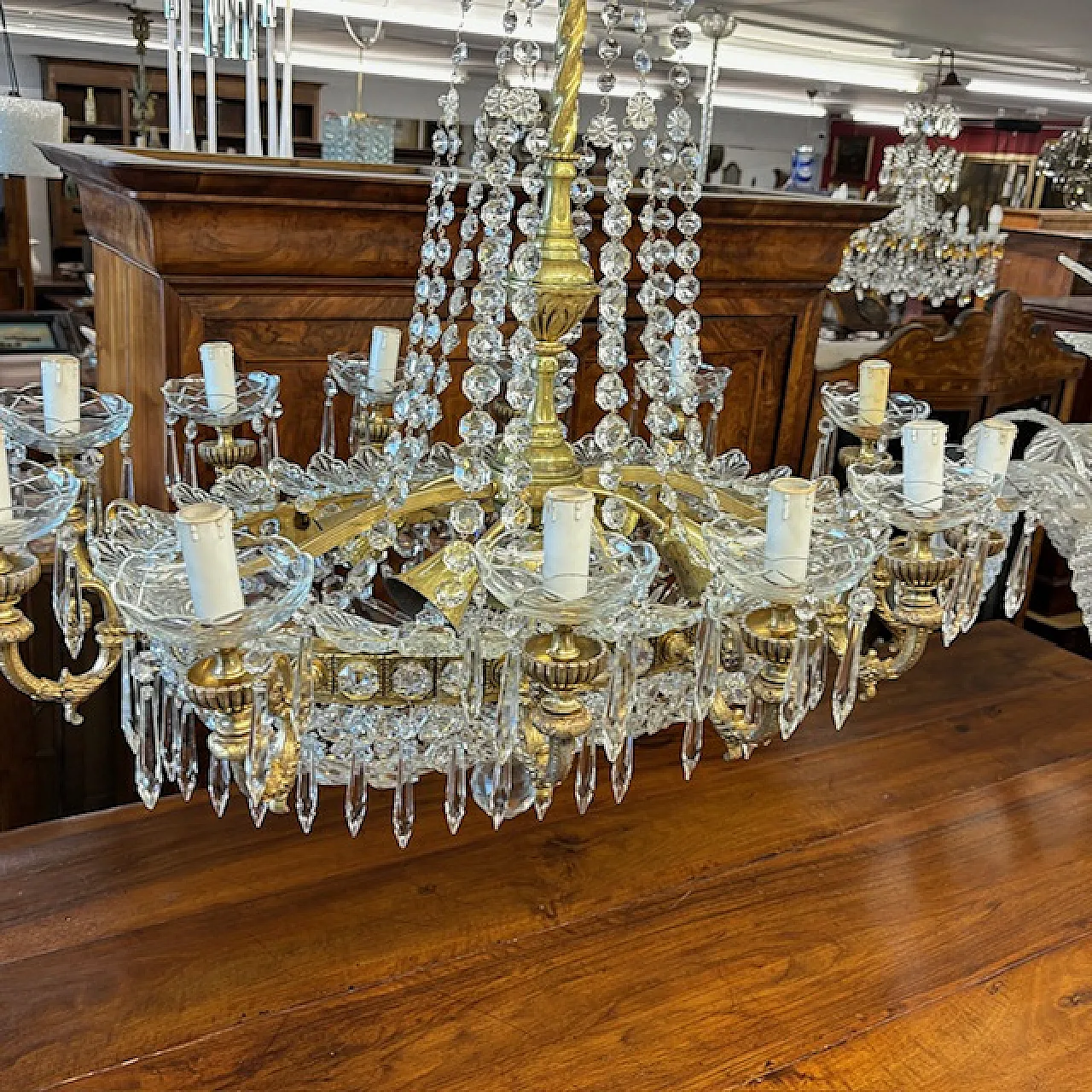 Gilded bronze and crystal chandelier, early 20th century 14