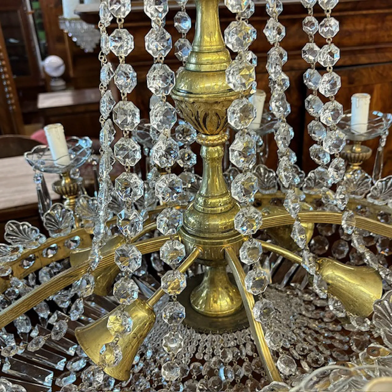 Gilded bronze and crystal chandelier, early 20th century 15