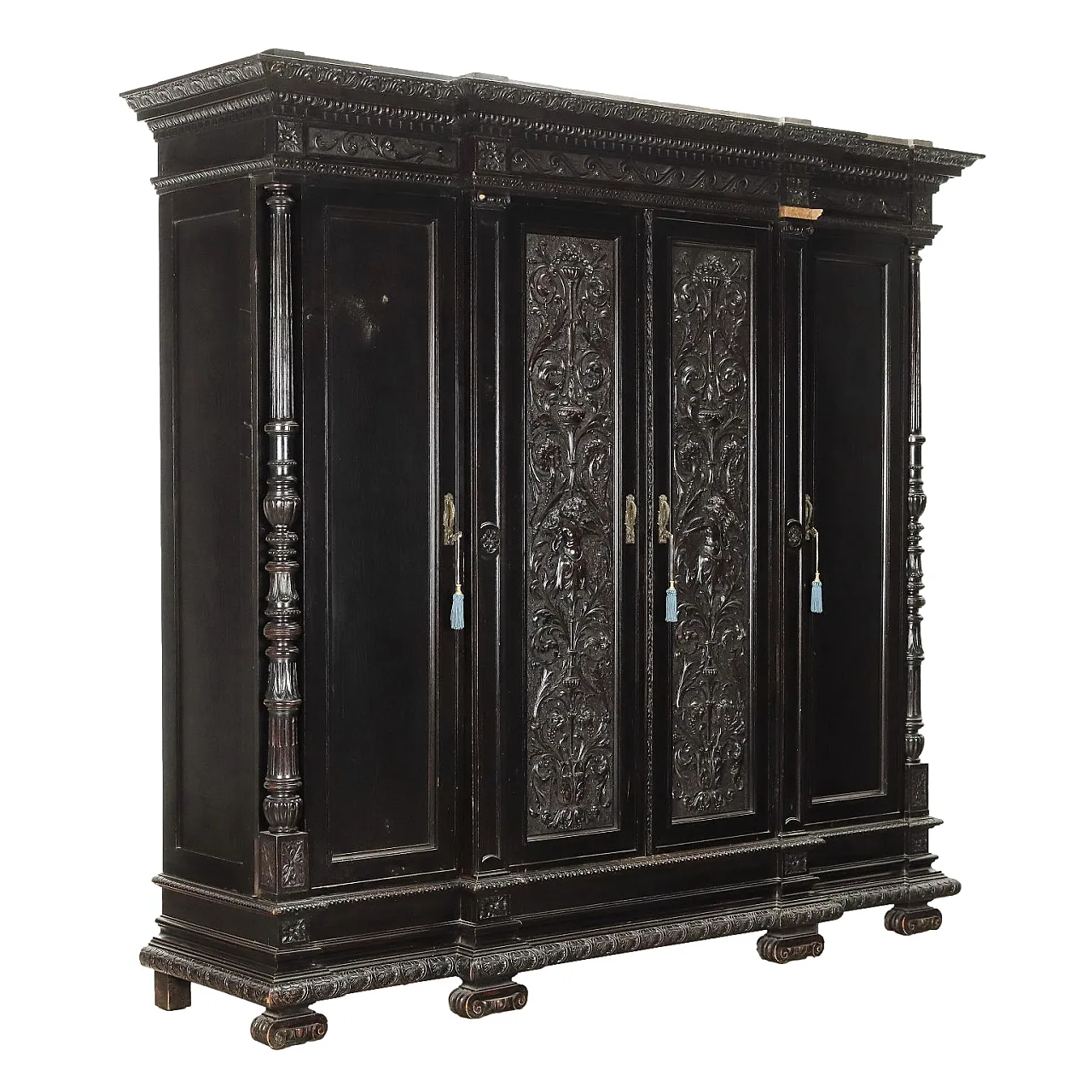 Wardrobe neo-renaissance style ebony painted wood, '900 1