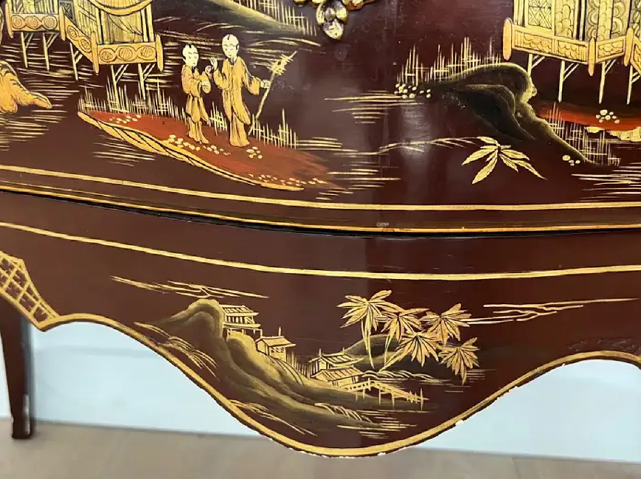 Lacquered commode with Chinese scenes Maison Jansen style, 1940s 12