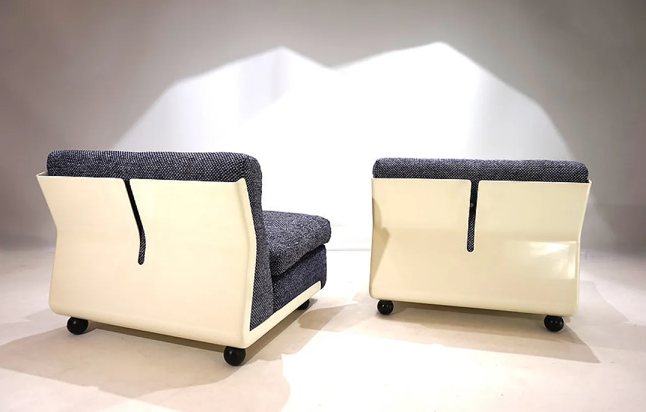 Pair of Amanta C&B Italia modular armchairs by Mario Bellini, 1970s 4