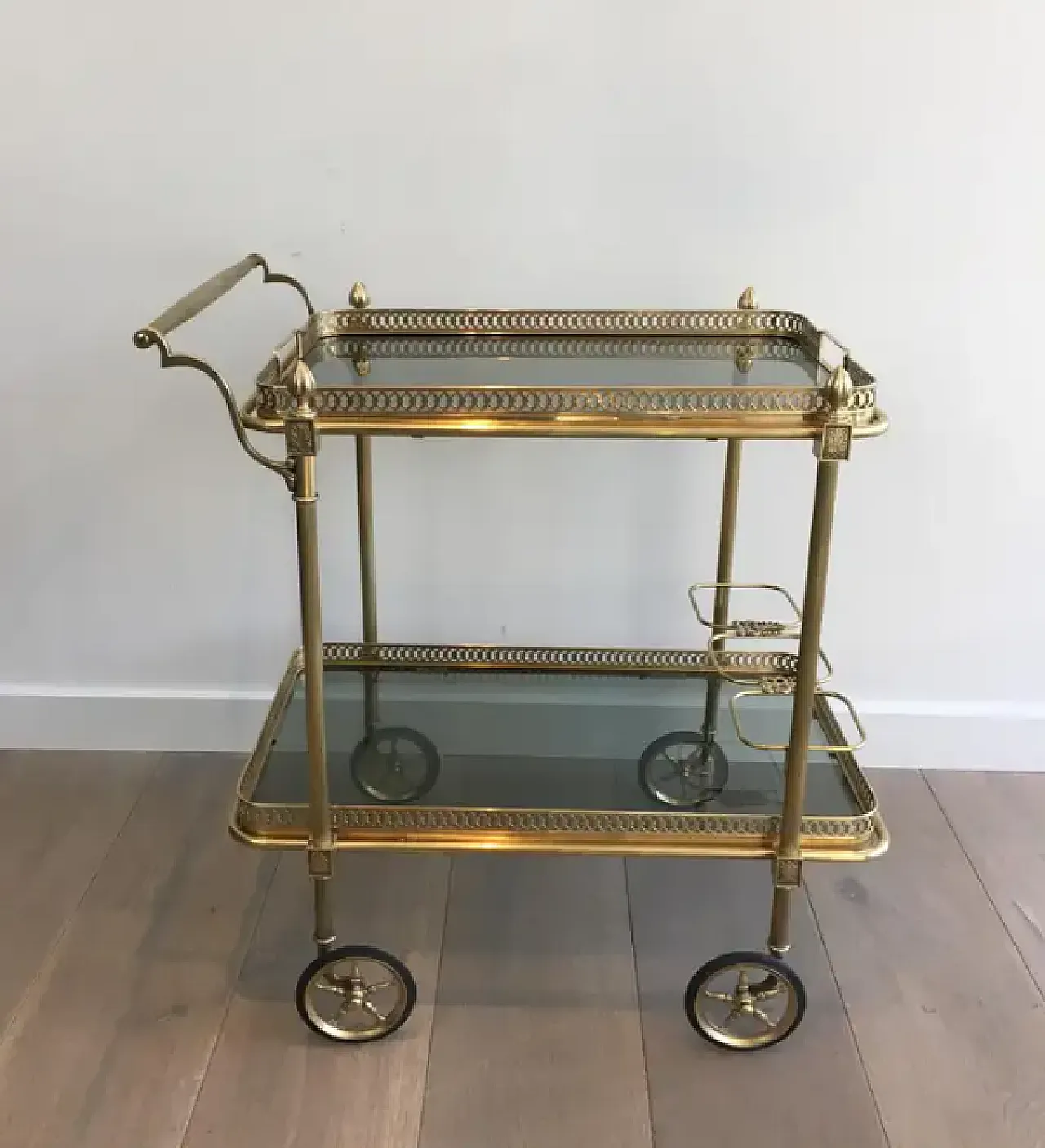 Brass drinks trolley with glass shelves, 1940s 2