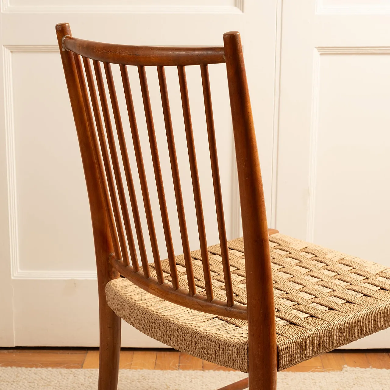 Pair of wooden and rope chairs by Paolo Buffa, 1950s 8