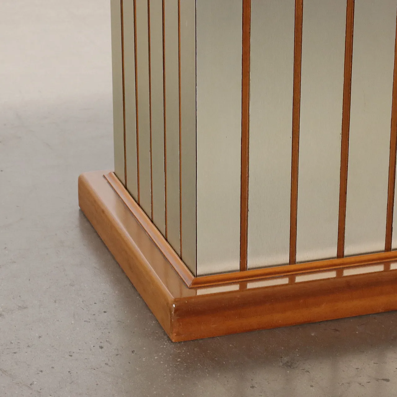 Mahogany veneer and aluminium table, late 20th century 6