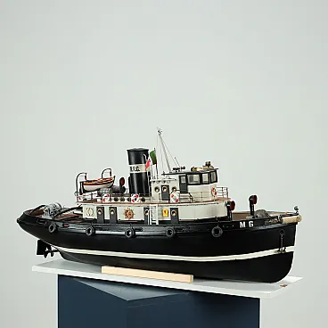 Tugboat model Massimo ship, handmade in wood in Italy, 20th century