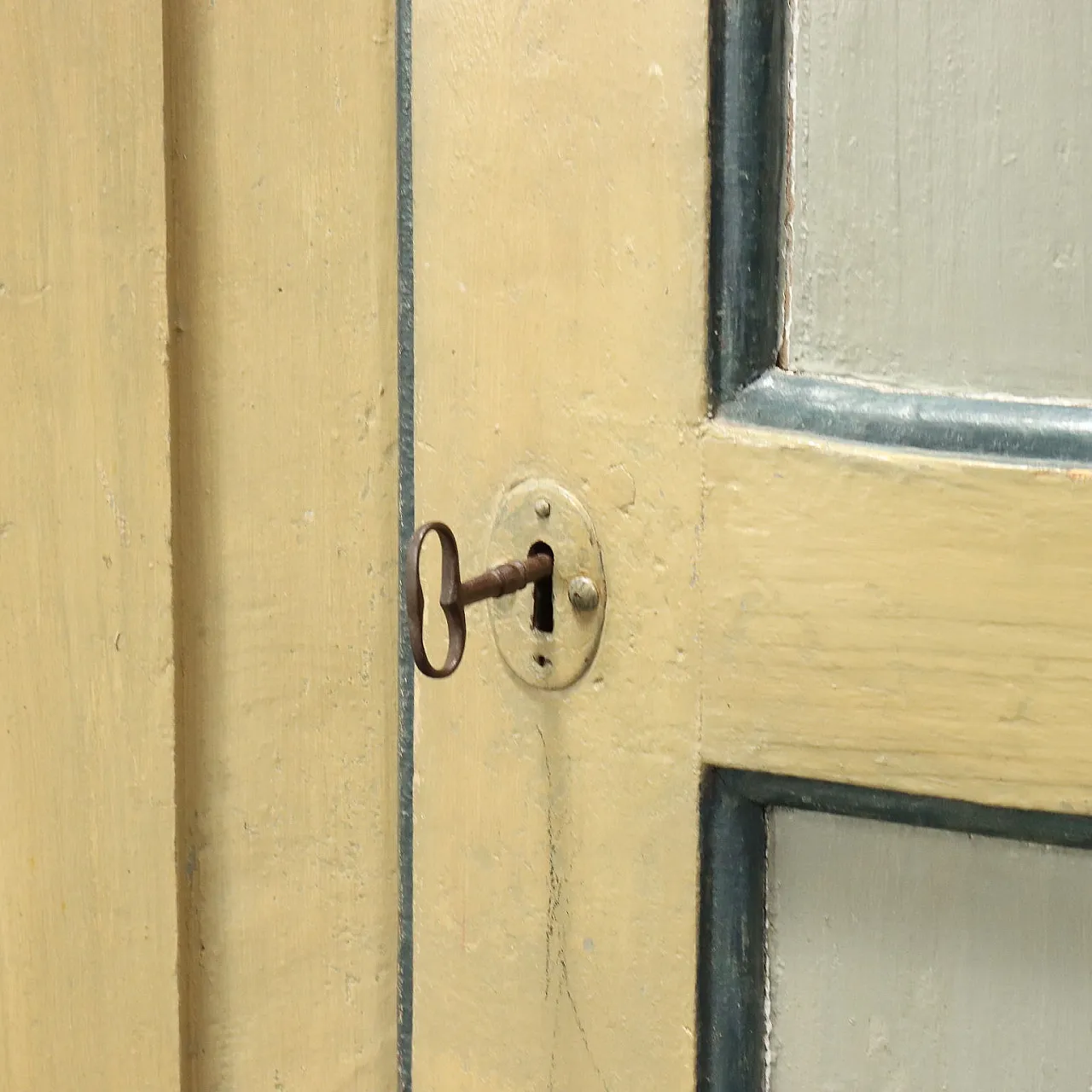 Corner Cupboards Directoire Painted Poplar, 19th century 7