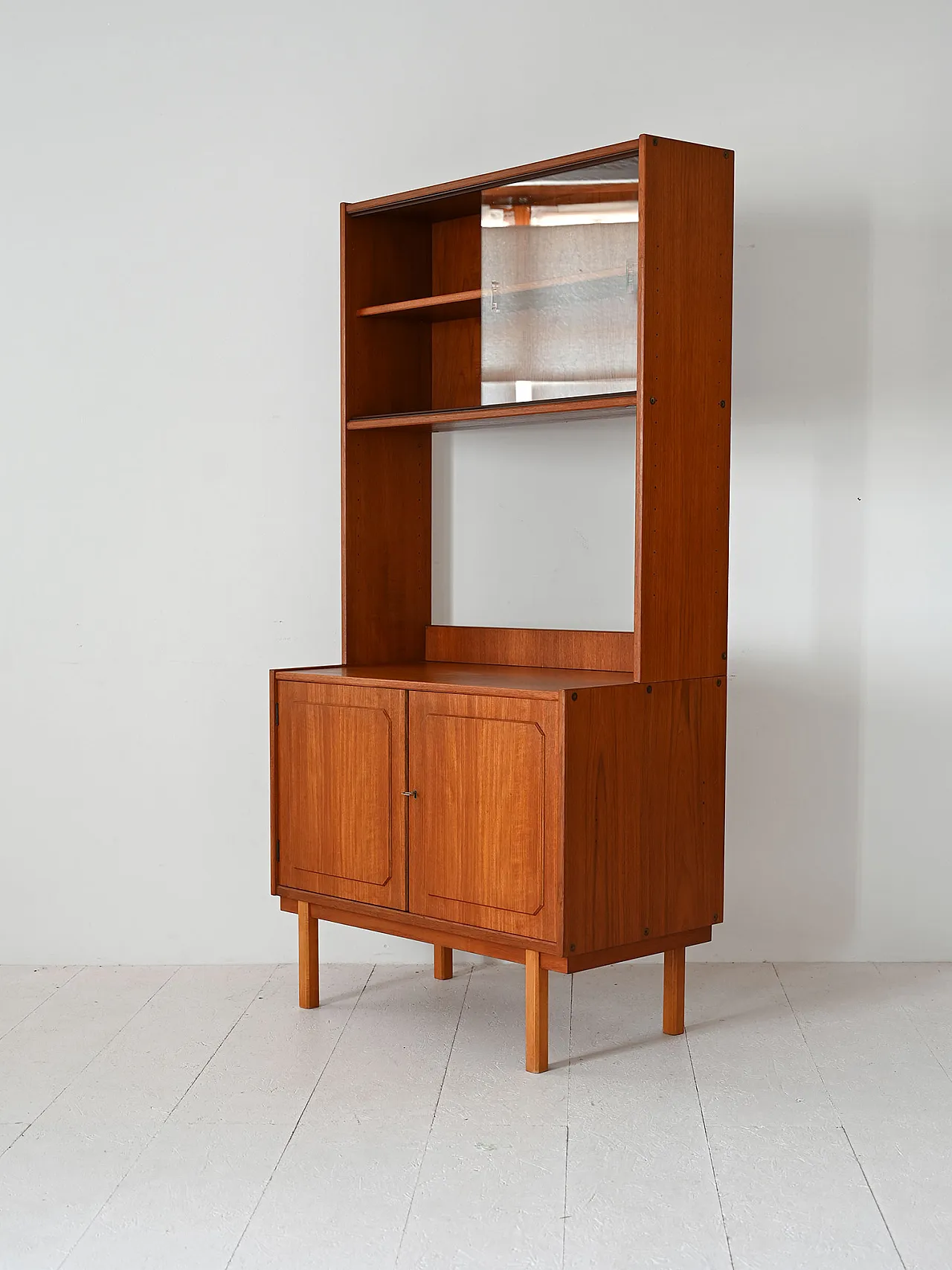 Scandinavian sideboard with display cabinet 5