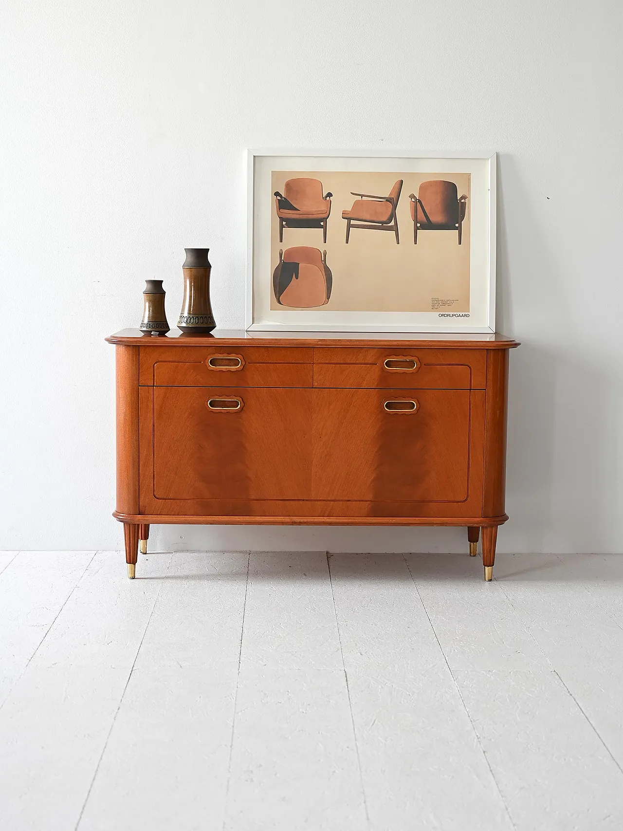 Scandinavian Decò dresser 1