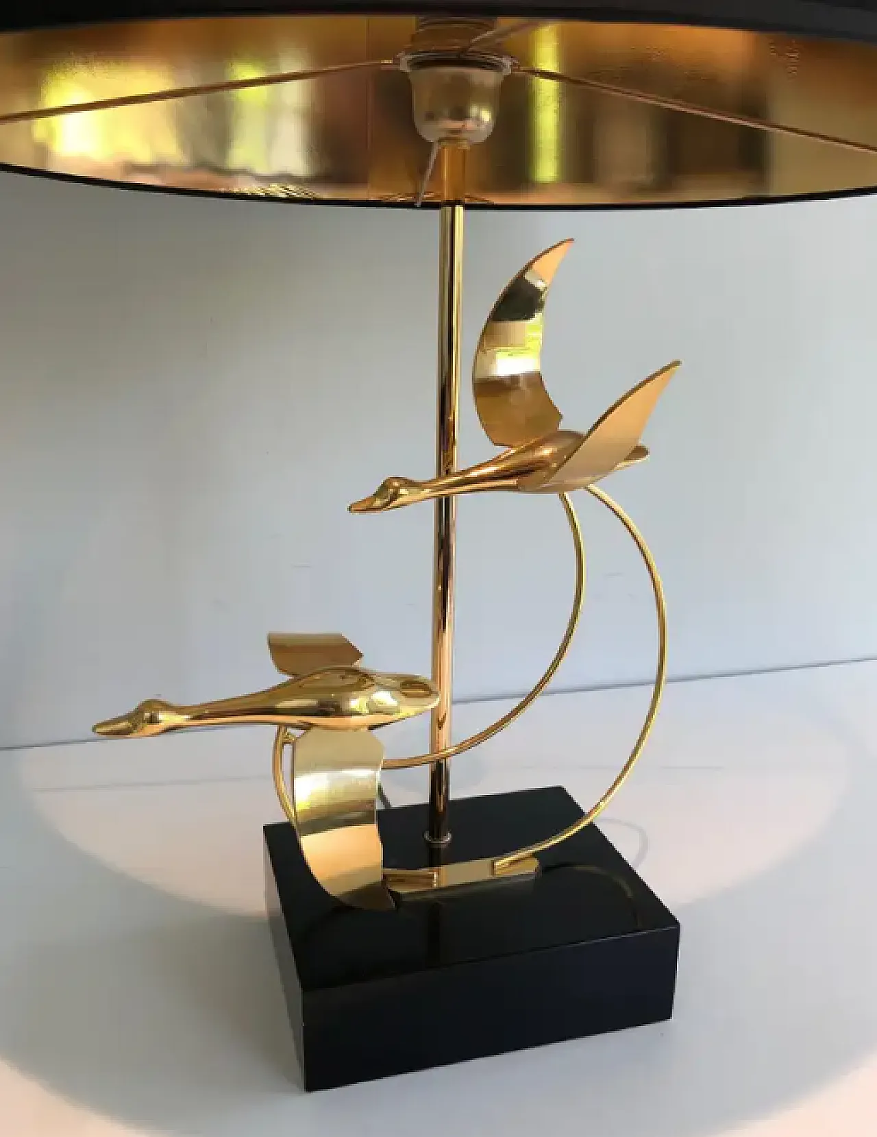 Brass table lamp with flock of wild geese, 1970s 7