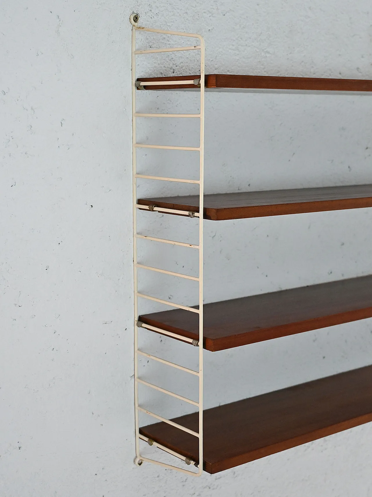 Wall shelving, 60s 4