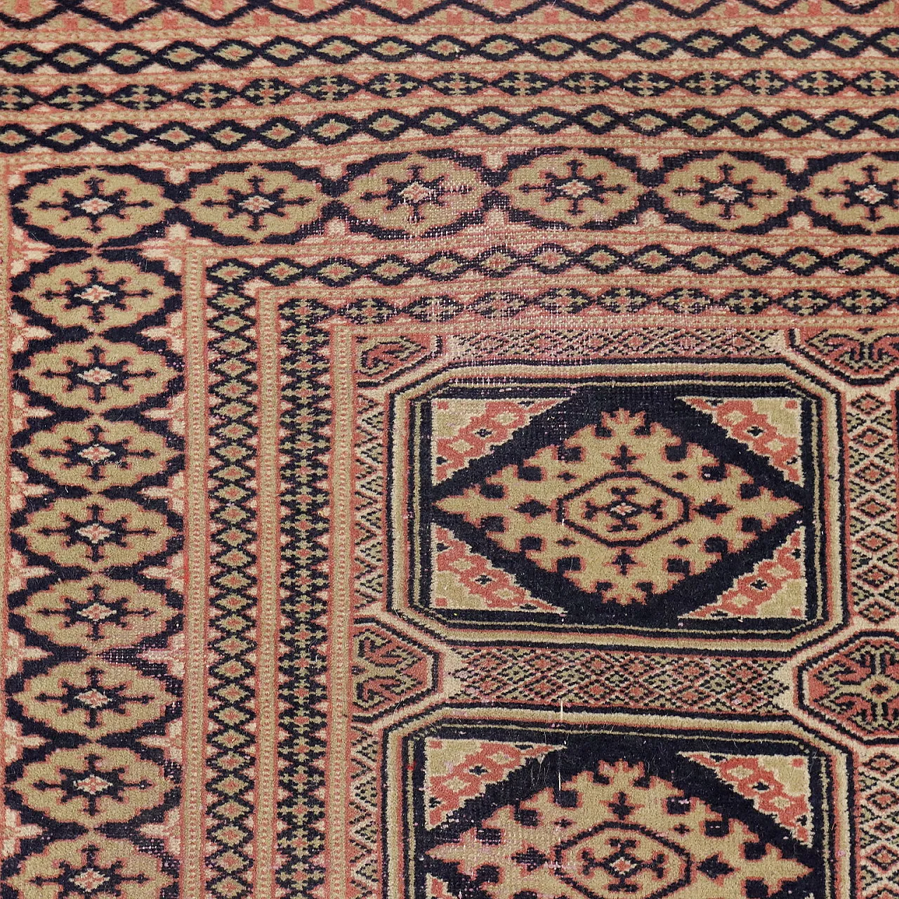 Bukhara cotton and wool rug with fine knot, late 20th century 4