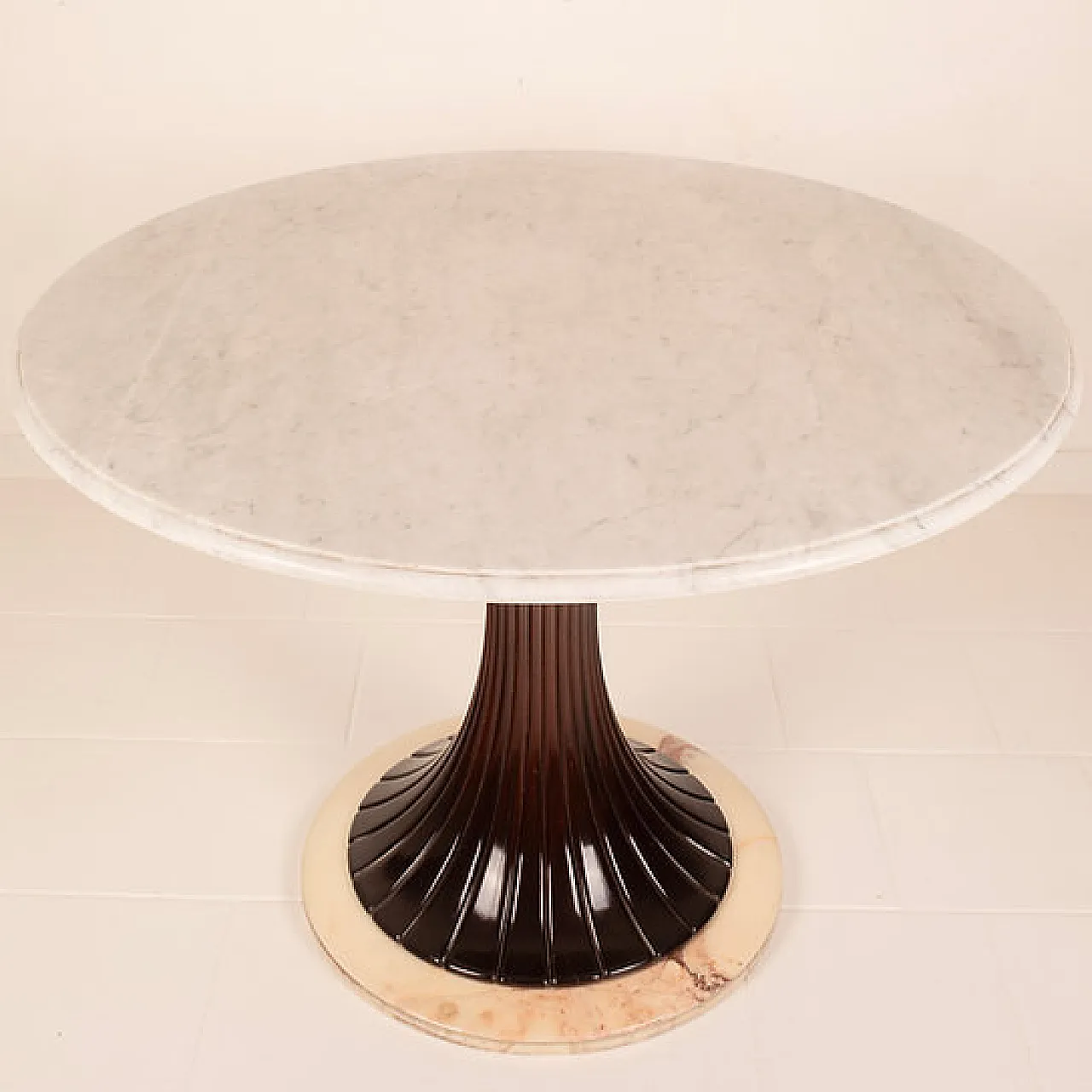 Marble and mahogany table by Osvaldo Borsani, 1940s 4