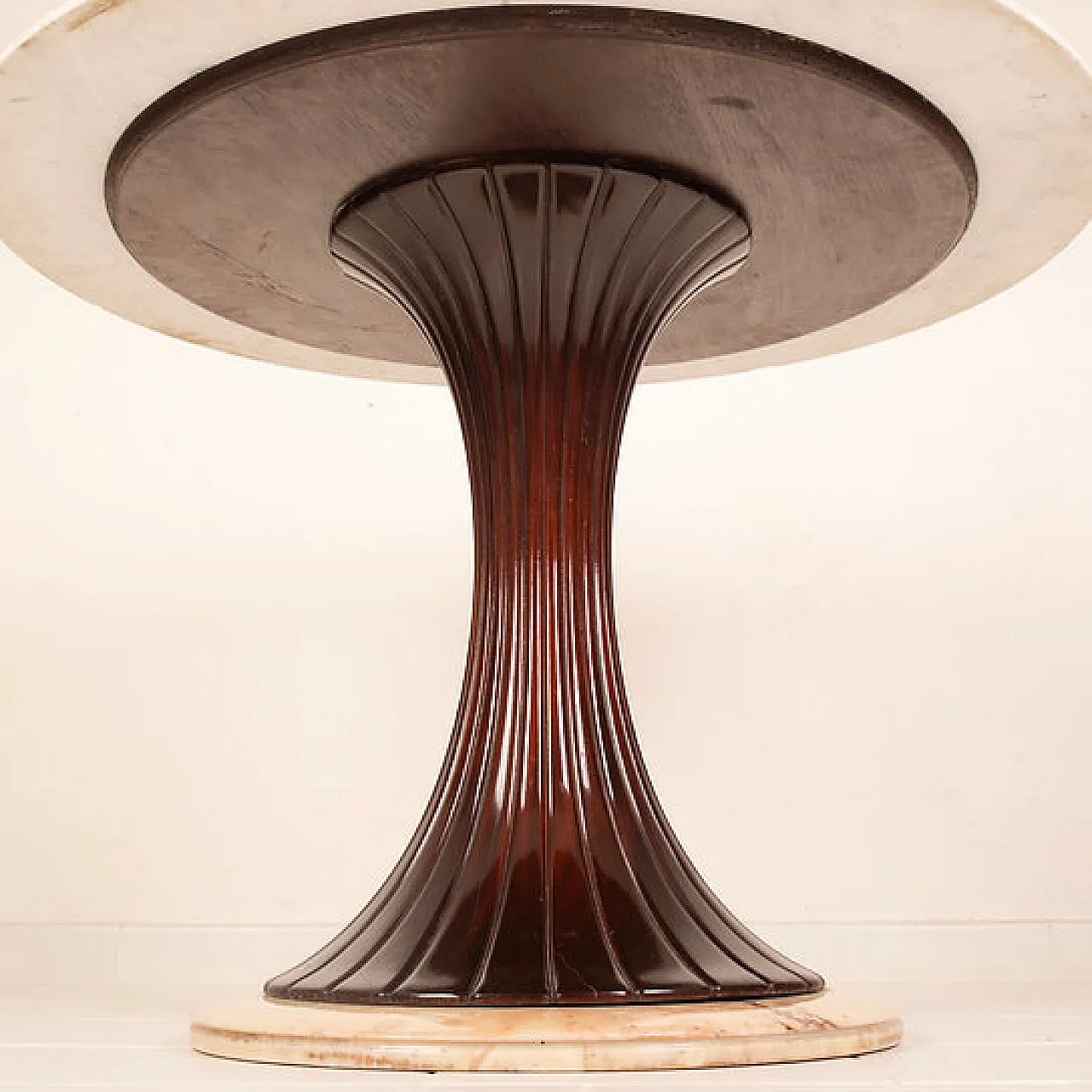 Marble and mahogany table by Osvaldo Borsani, 1940s 8