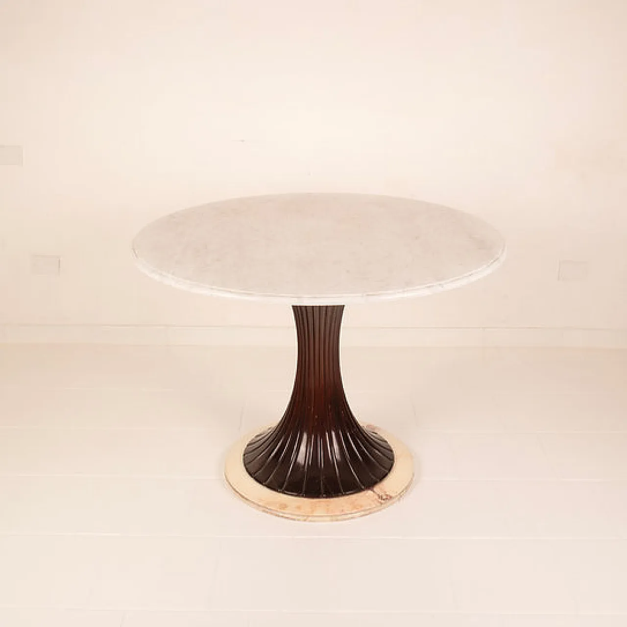 Marble and mahogany table by Osvaldo Borsani, 1940s 11