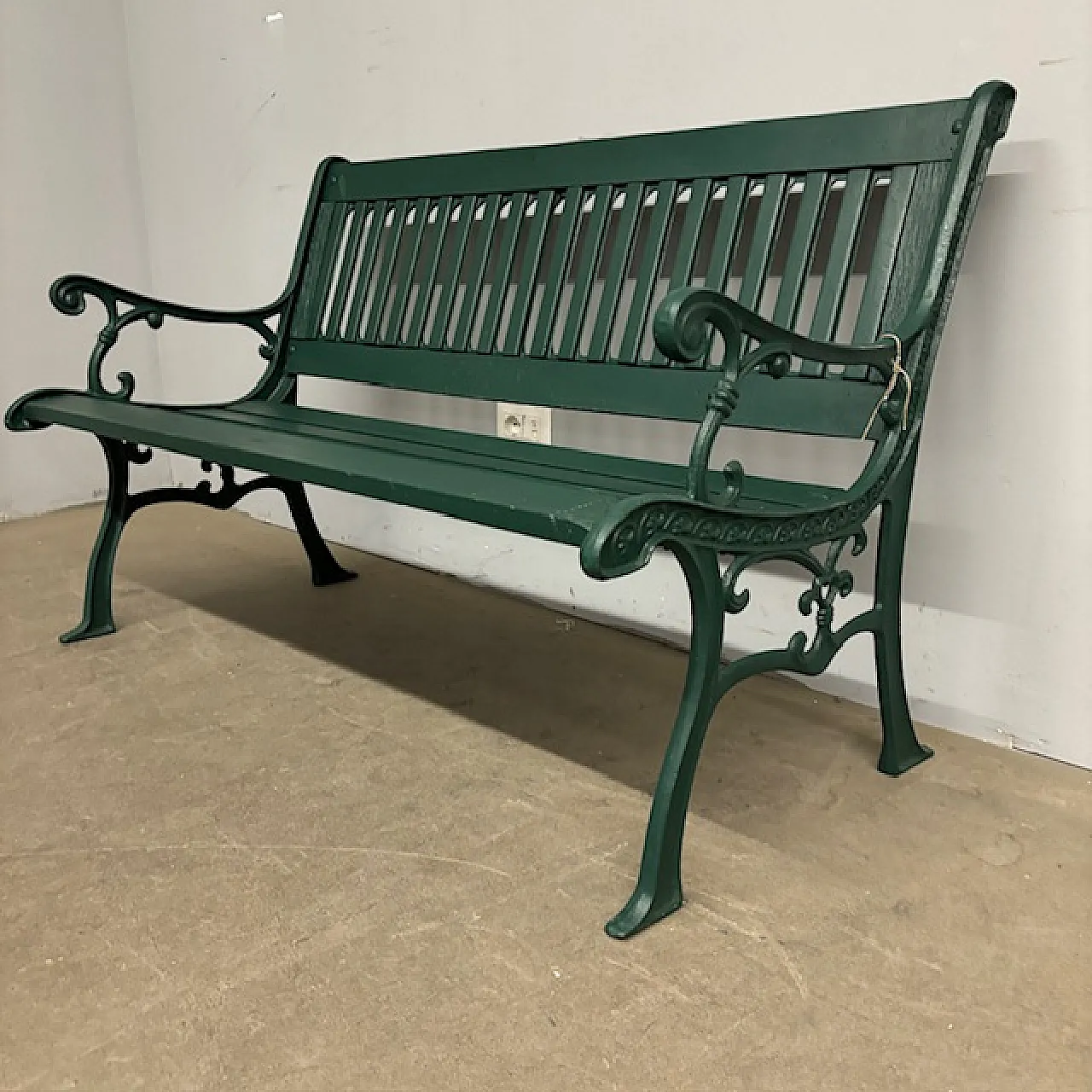 Liberty cast iron and wood bench, early 1900s 11