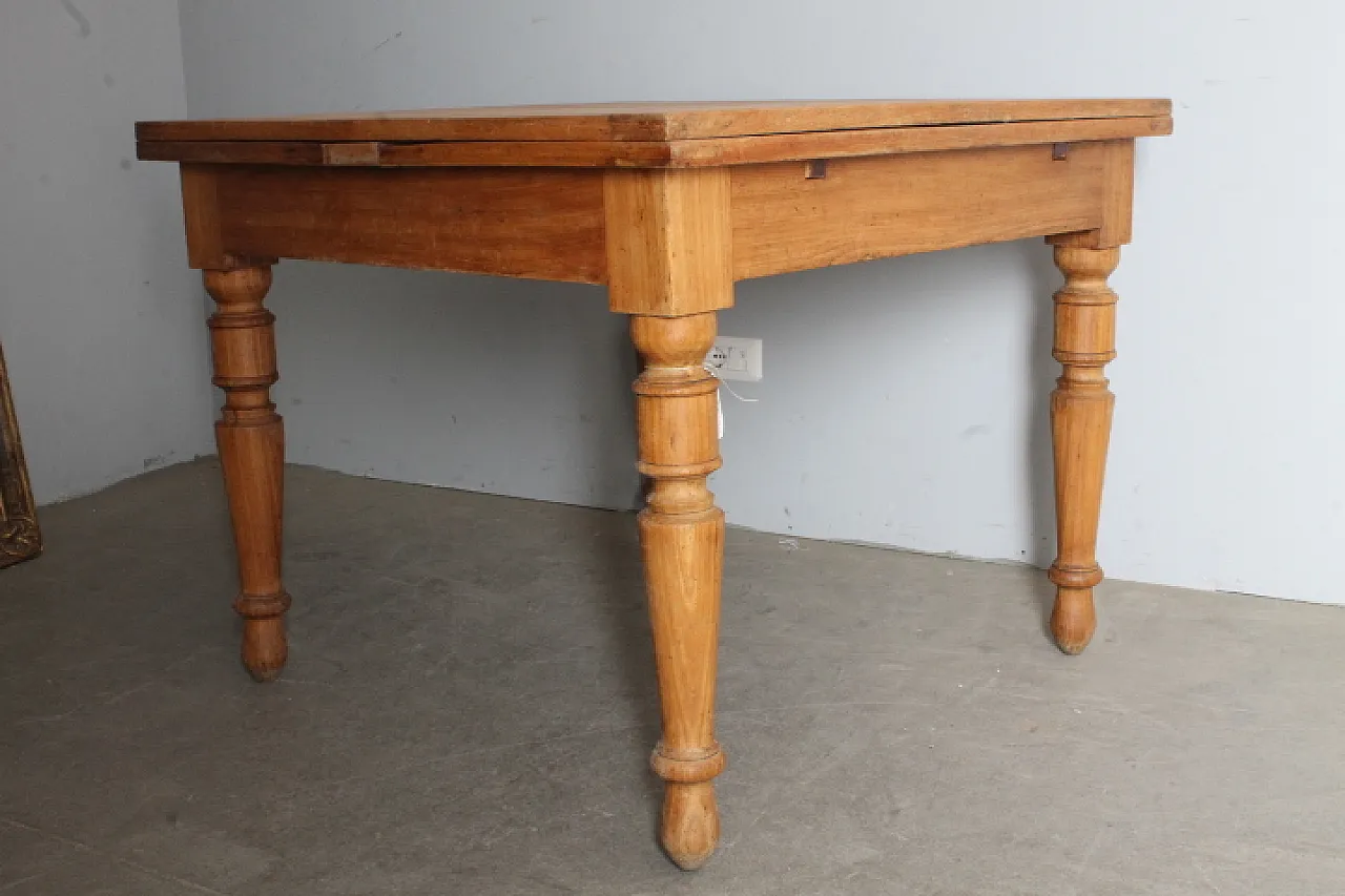 Solid elm table with extensions. 19th century 9