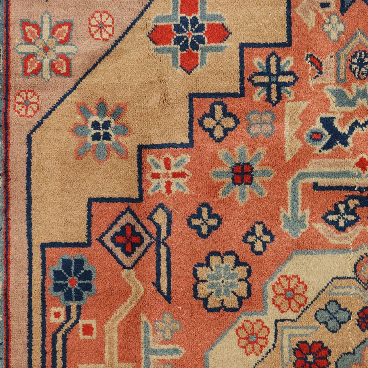 Khotam cotton and wool carpet, late 20th century 4