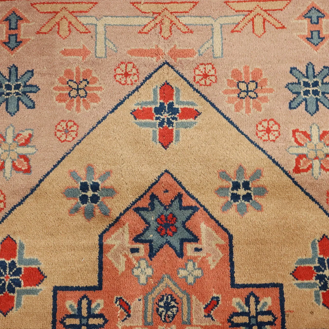 Khotam cotton and wool carpet, late 20th century 5