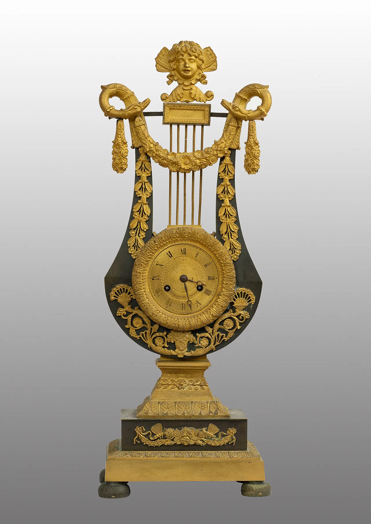 Ancient Empire Lyre clock in gilded bronze and bronze, 19th century 1