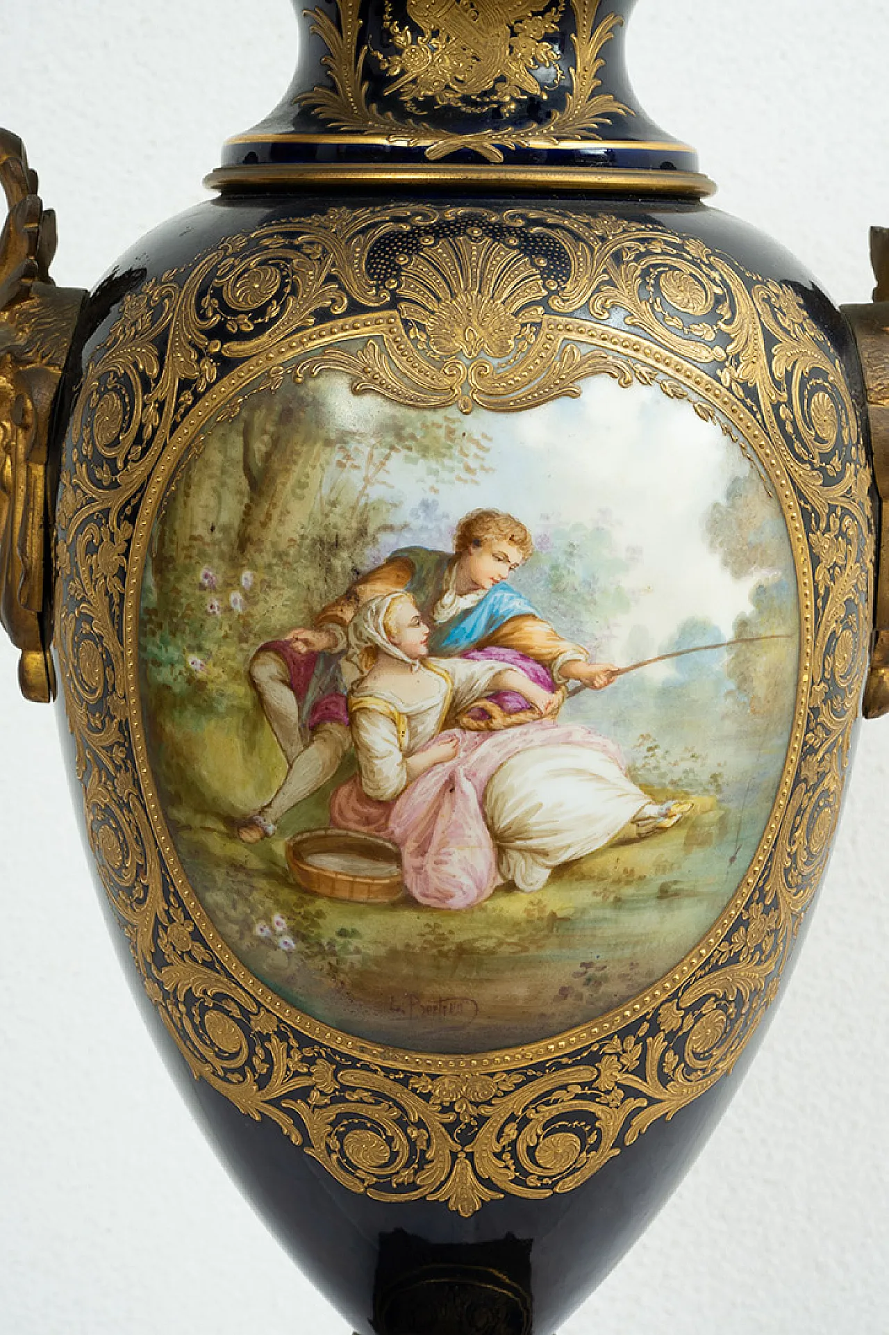 Vaso Napoleone III Francese in porcellana di Sevres, '800 2