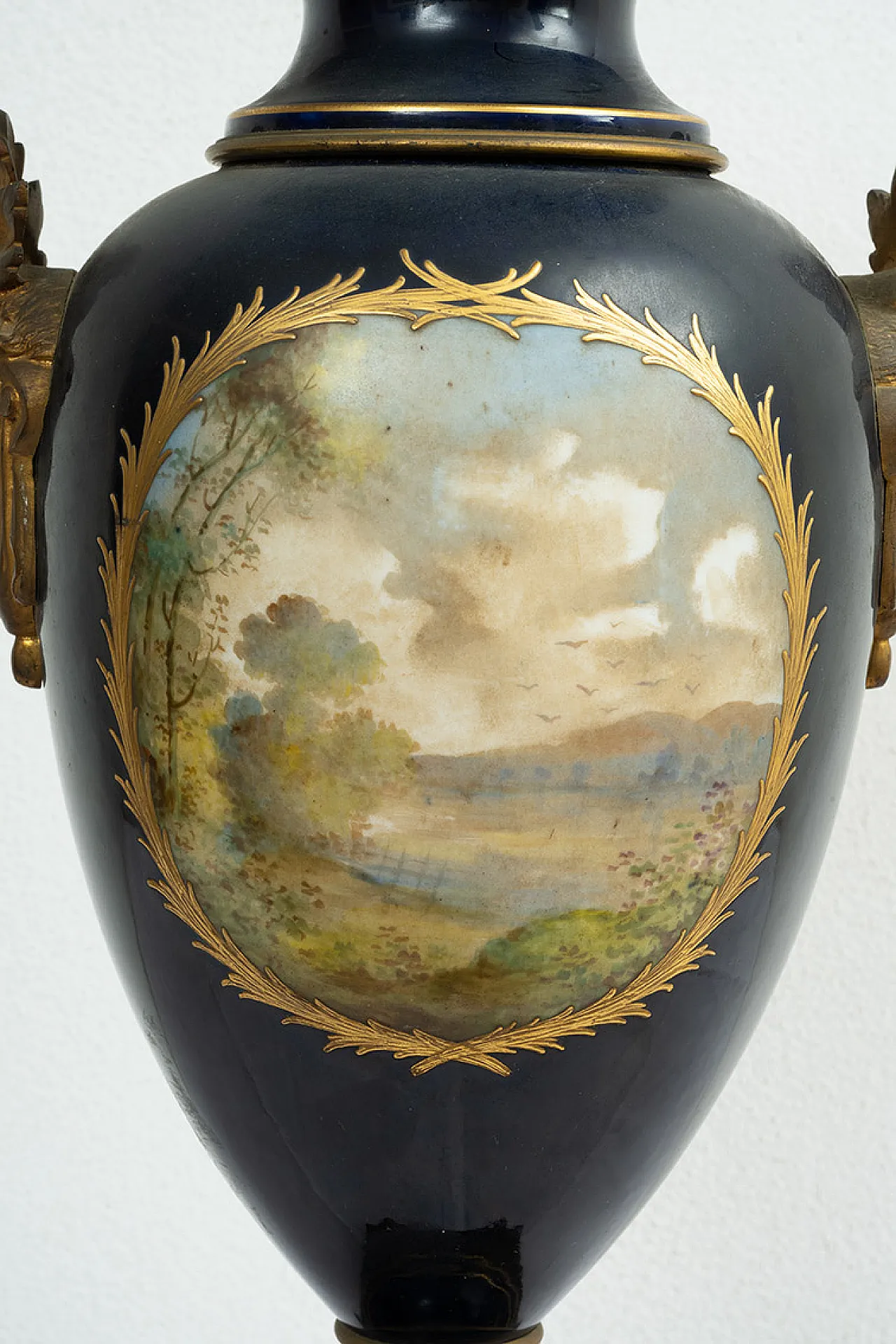 Vaso Napoleone III Francese in porcellana di Sevres, '800 5