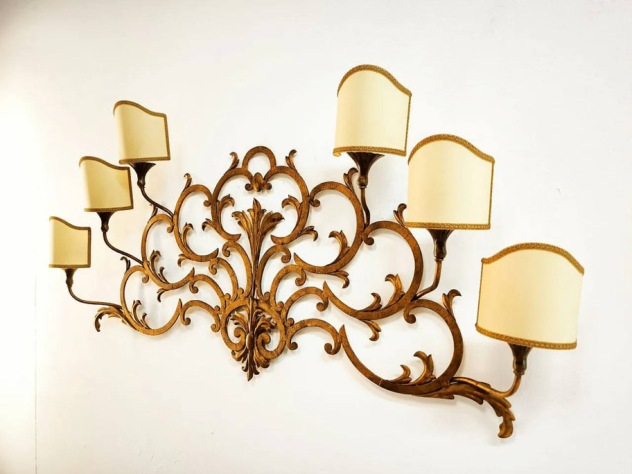 Wrought iron wall sconce with scrolls by Palladio, 1960s 11