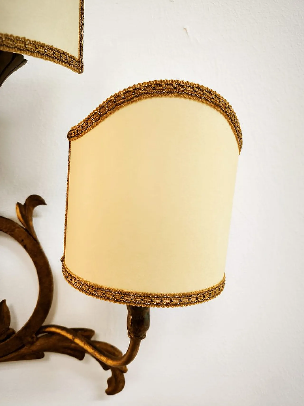 Wrought iron wall sconce with scrolls by Palladio, 1960s 20