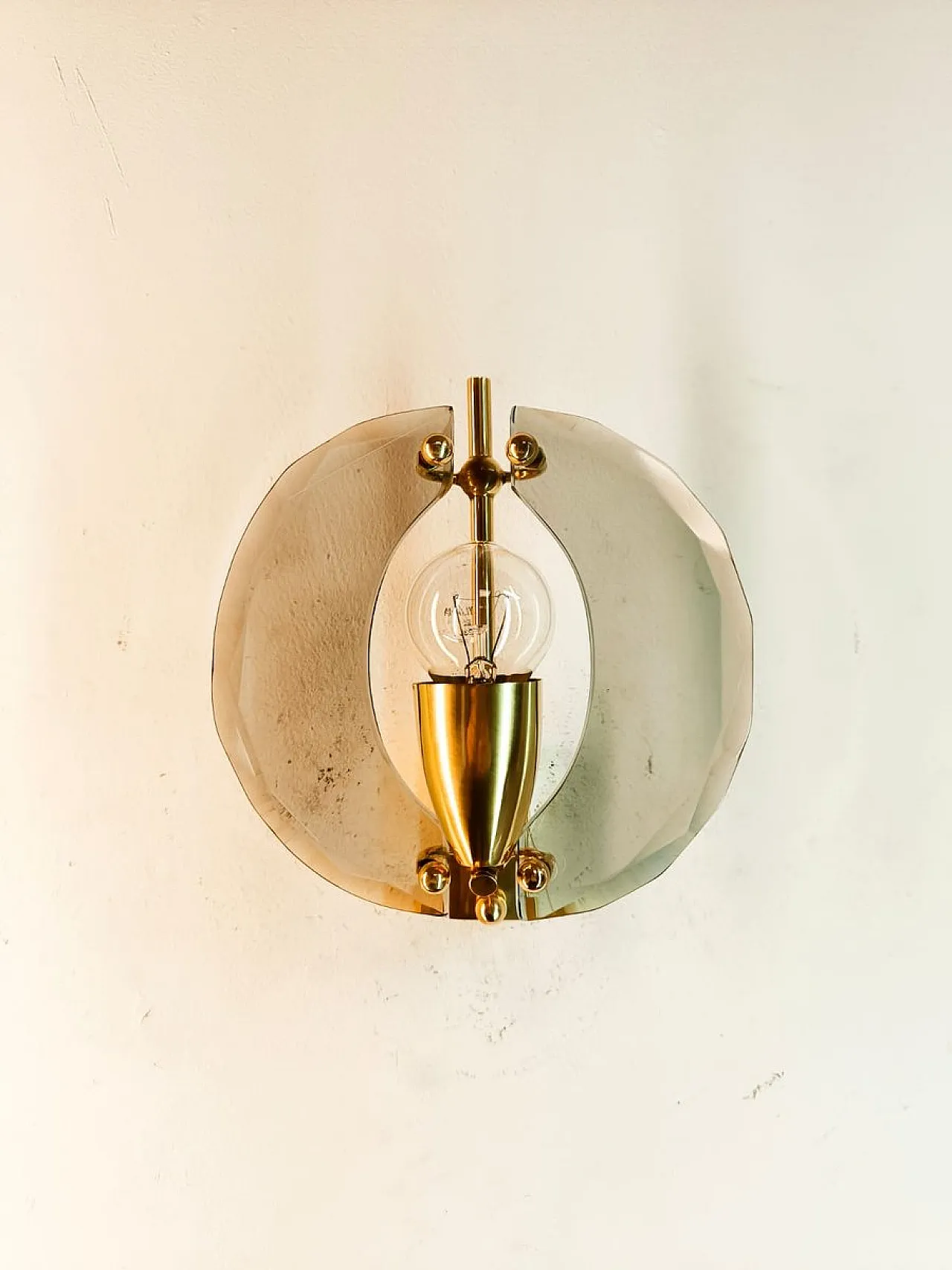 Brass wall light with double glass, 1950s 4