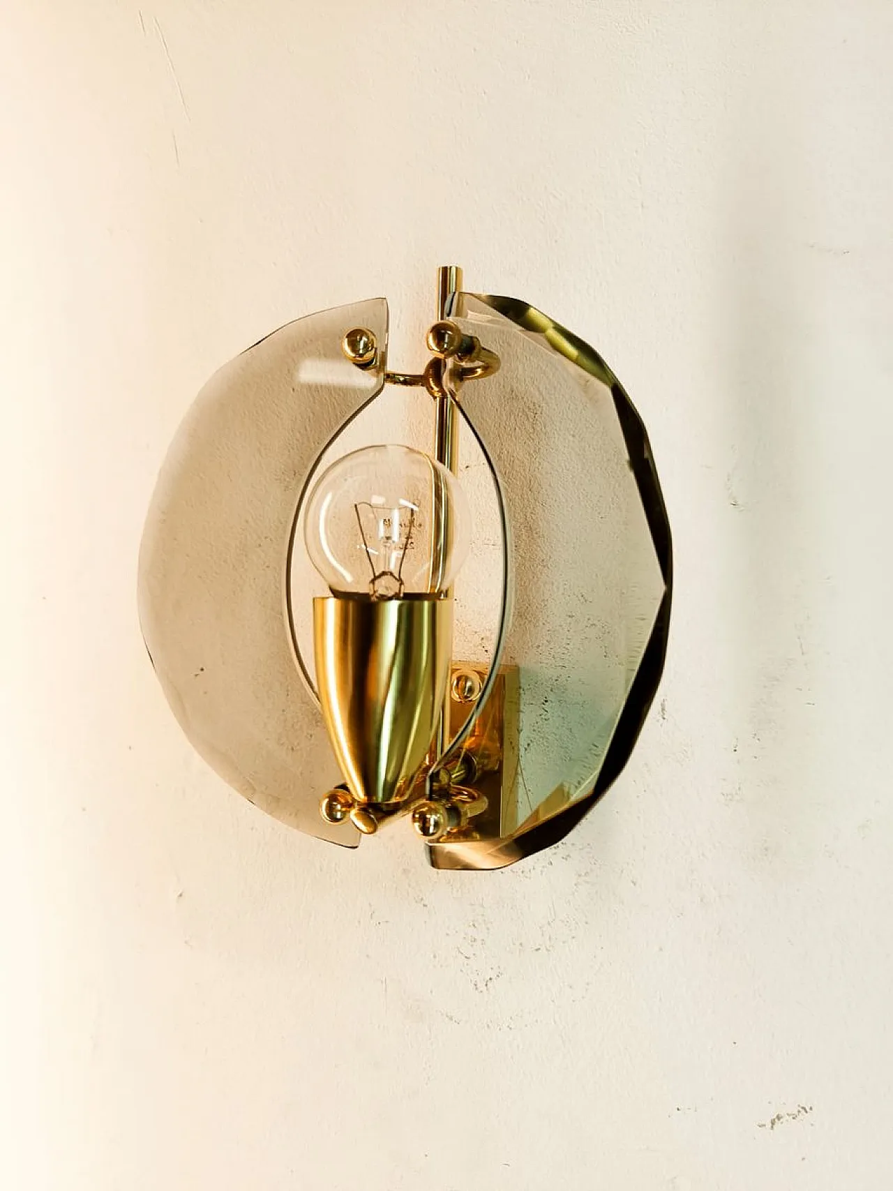 Brass wall light with double glass, 1950s 9