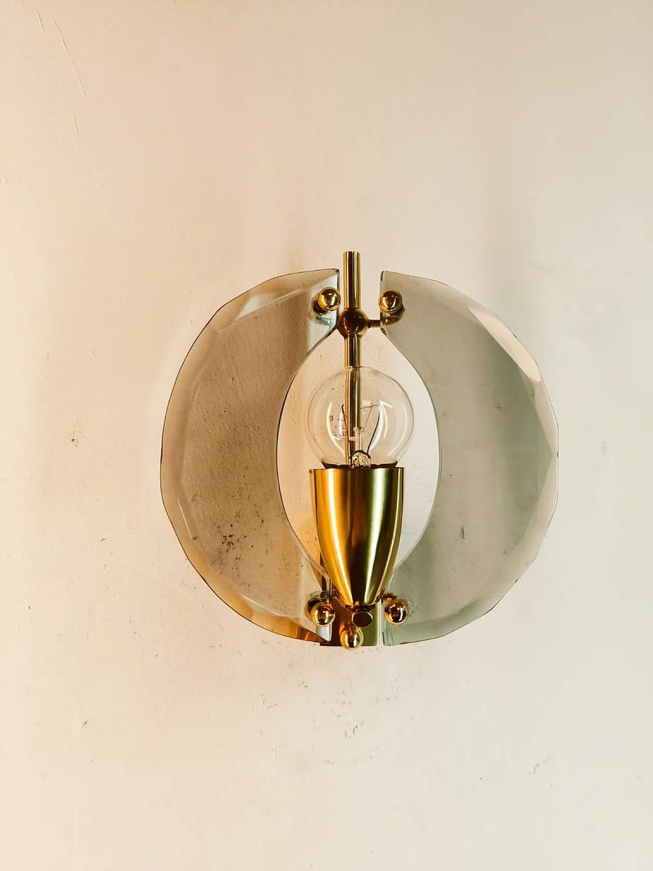 Brass wall light with double glass, 1950s 13